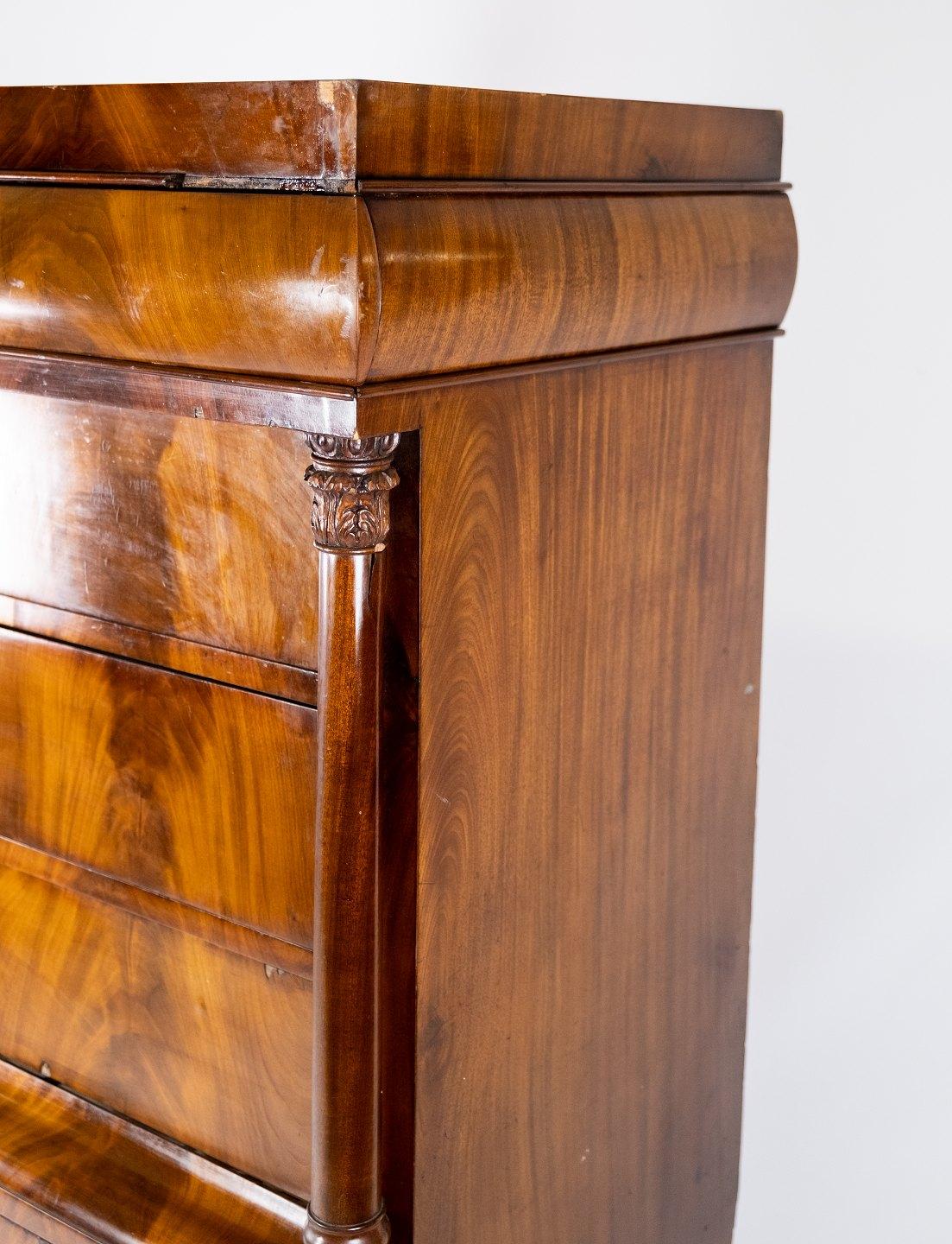 Chiffonier of Mahogany and with Carvings of the Style Late Empire from the 1840s In Good Condition For Sale In Lejre, DK