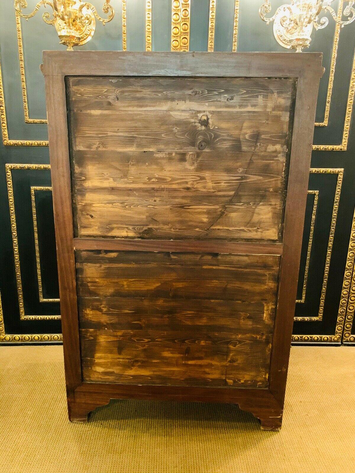 Chiffonnière / Commode de style baroque néerlandais avec incrustations florales en vente 2
