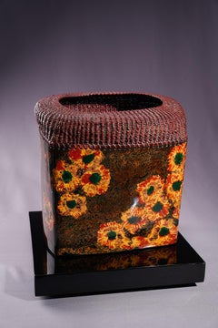 Floral Lacquer Vessel of Southern Summer