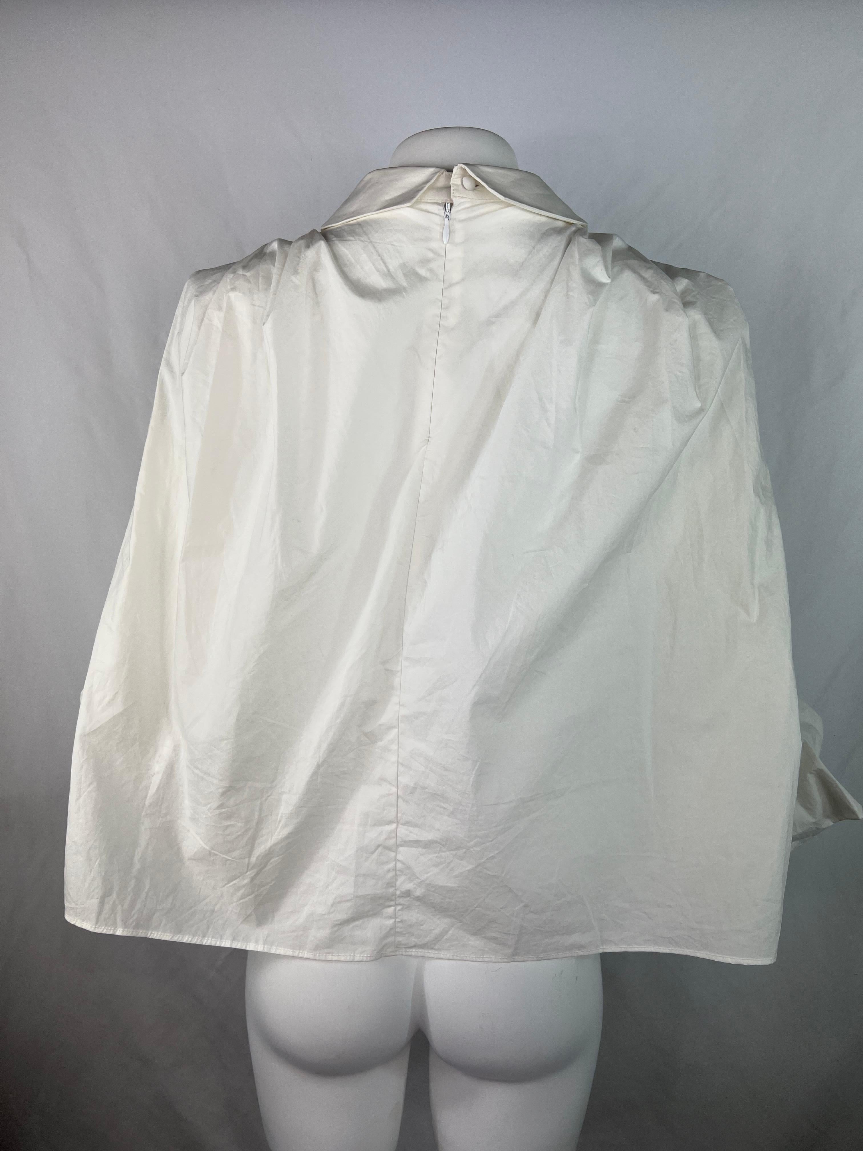 Women's Chika Kisada White Cotton Blouse Top, Size 2 For Sale