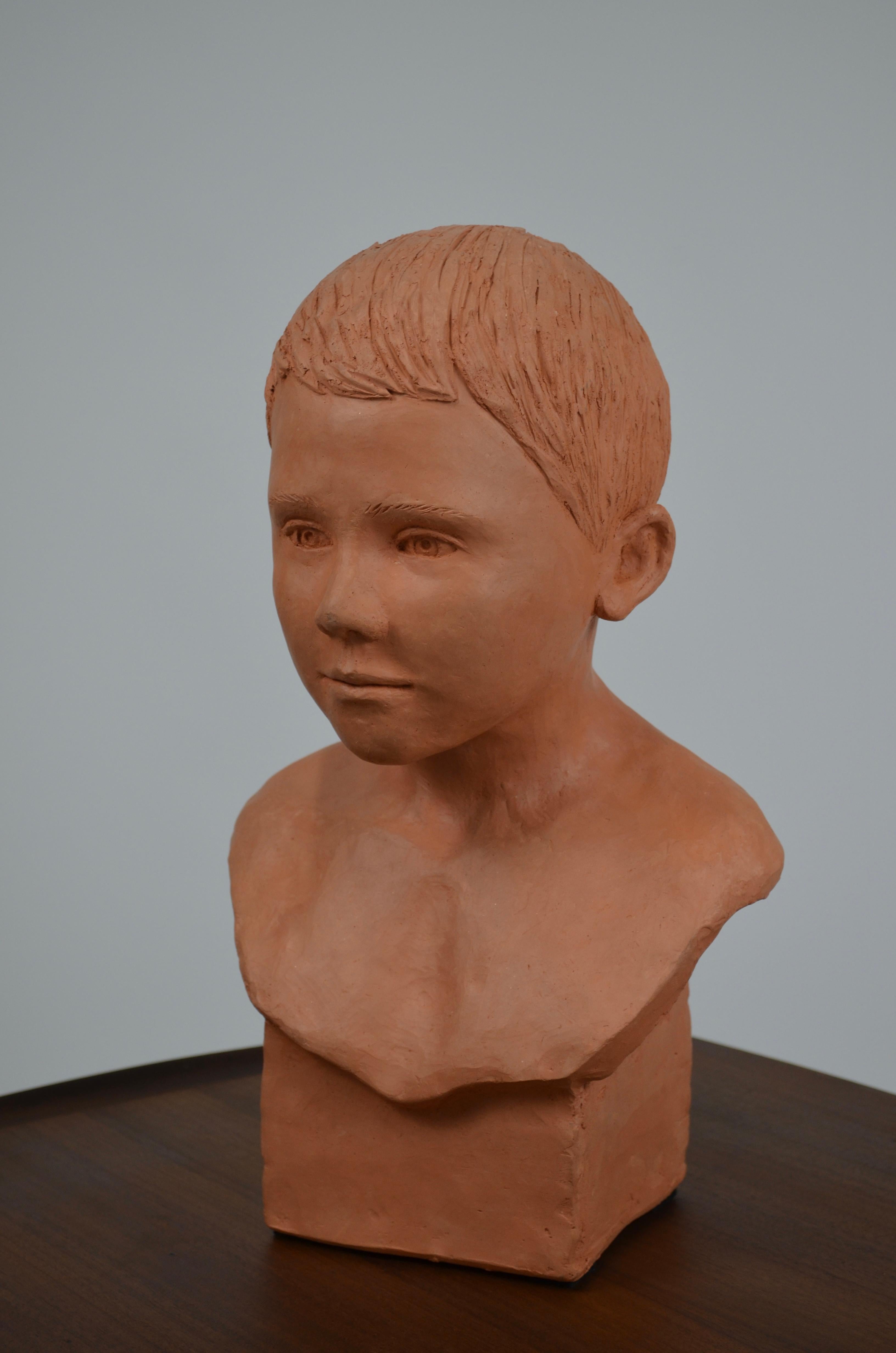 child bust in terracotta For Sale 2