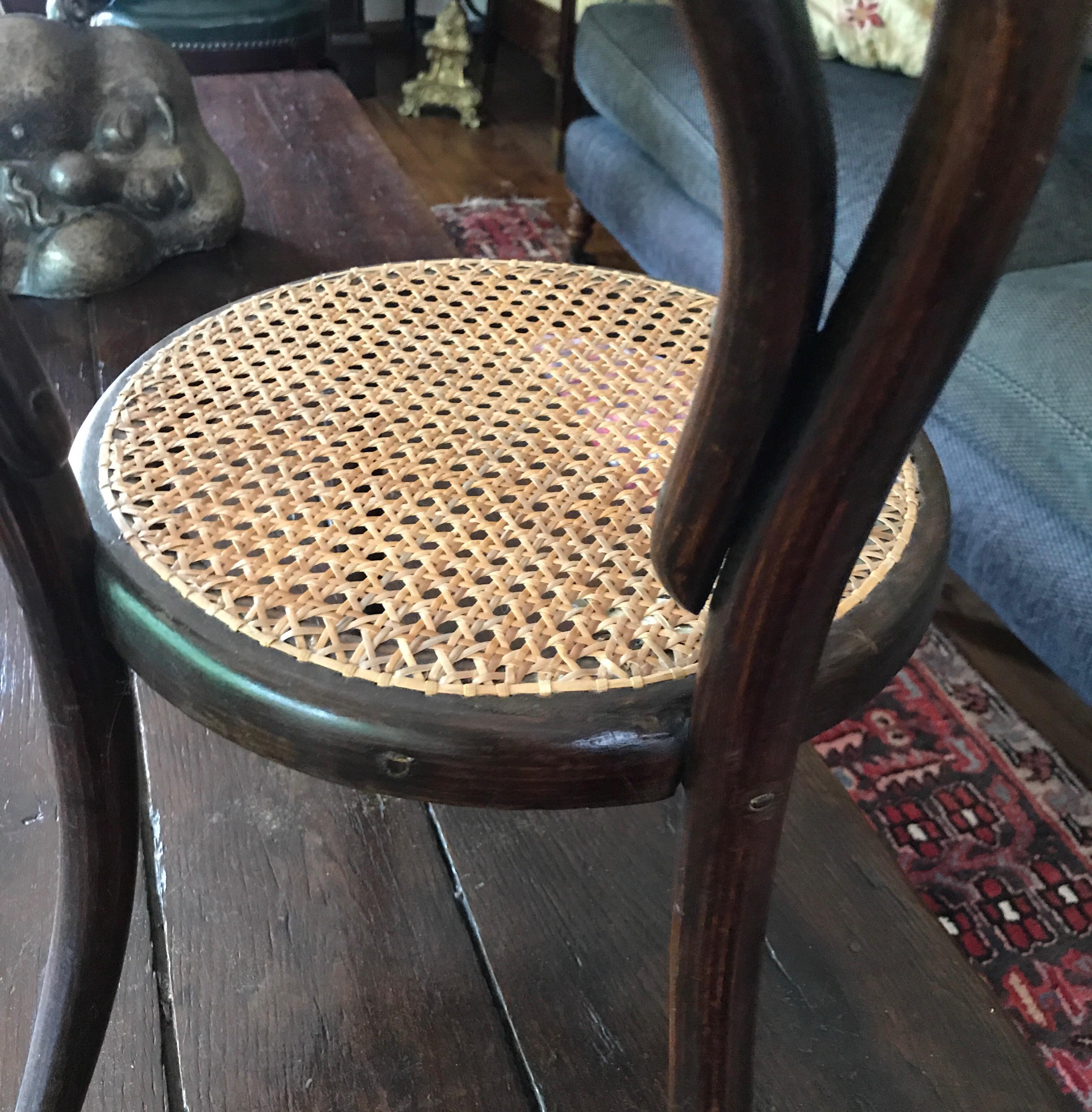 Child Chair by Thonet Stamped and Labeled, 1890 In Good Condition For Sale In Diest, Vlaams Brabant
