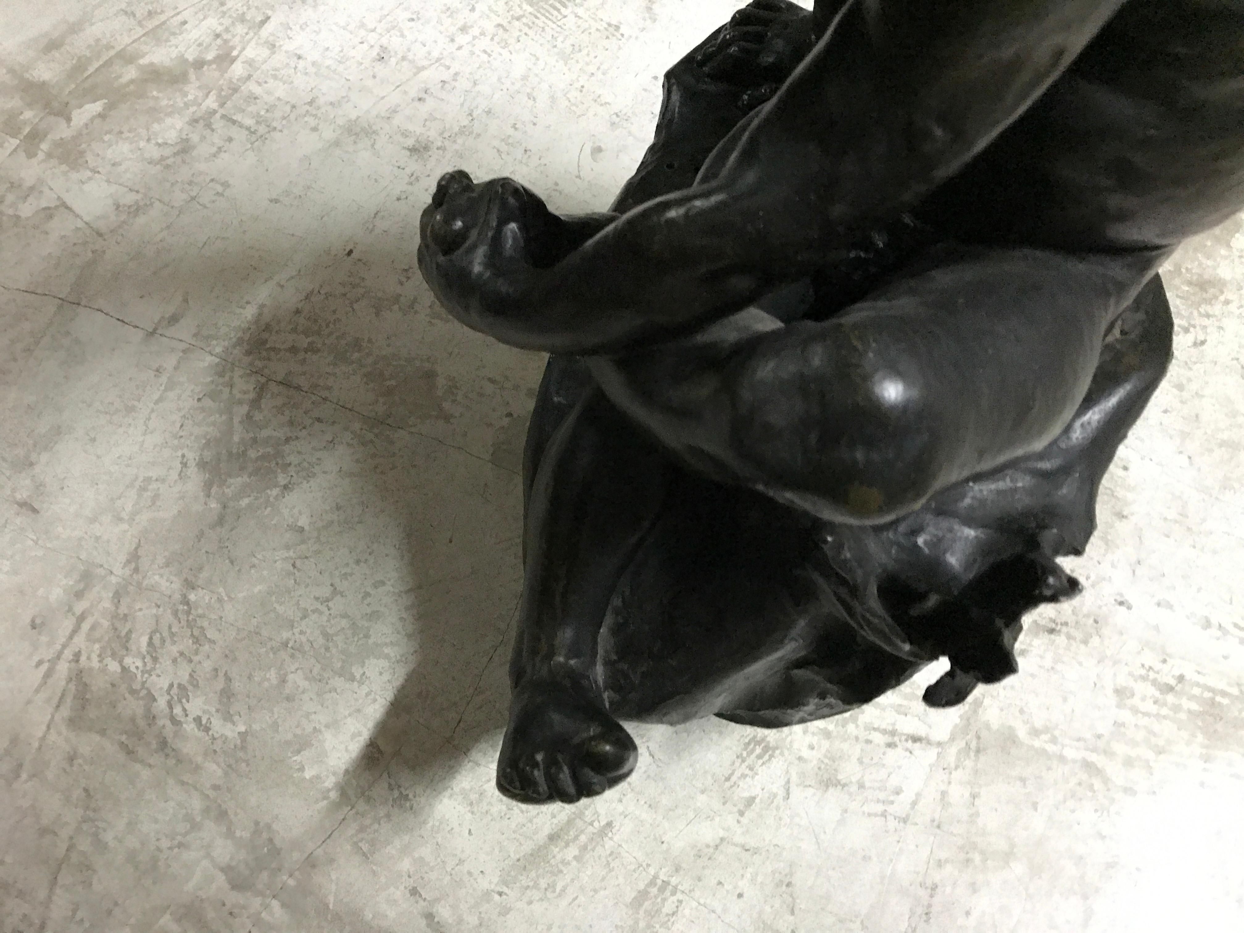 Bronze Sculpture d'enfant en bronze et marbre en vente