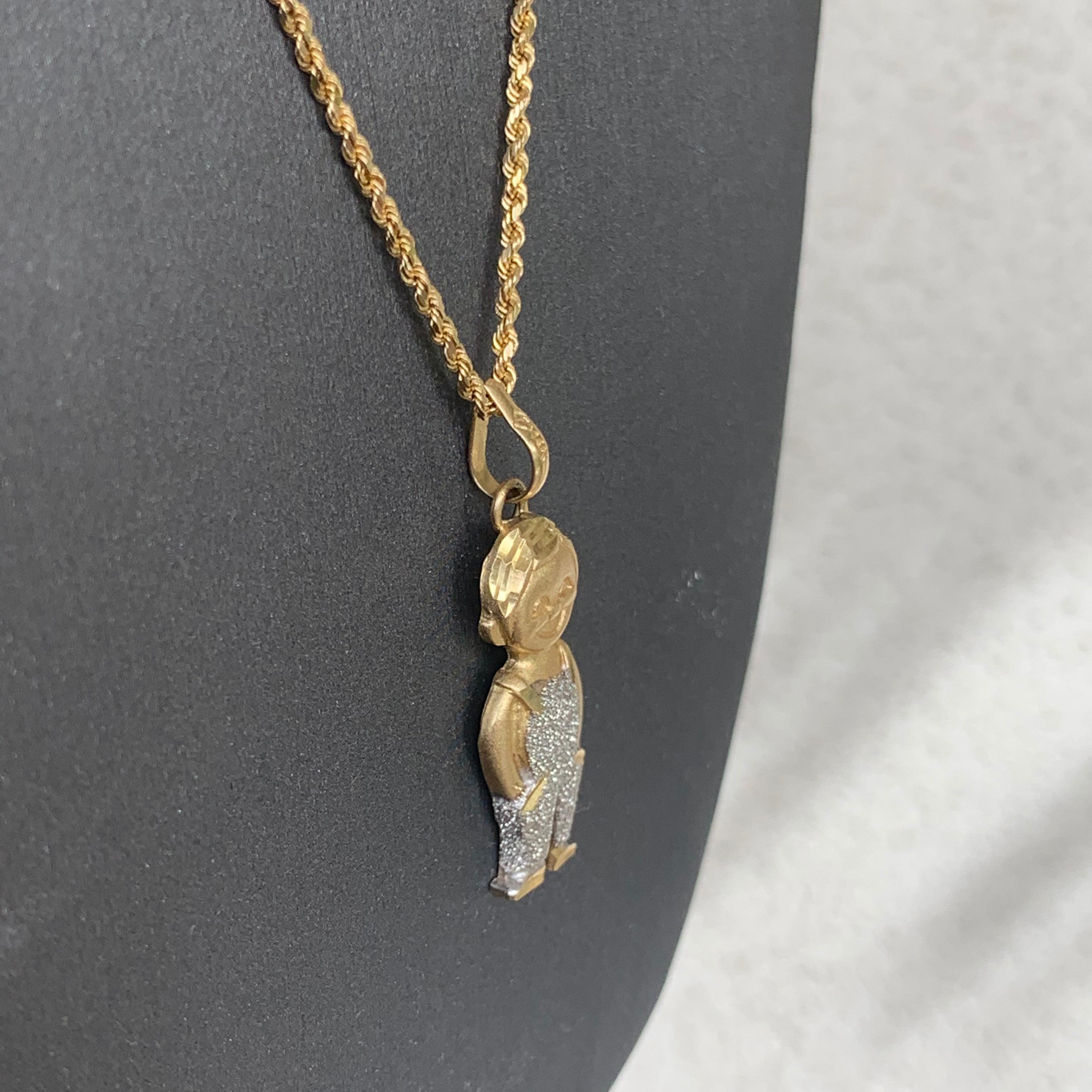 Kind mit Hand in den Taschen 18 Karat Gelb für Damen oder Herren im Angebot