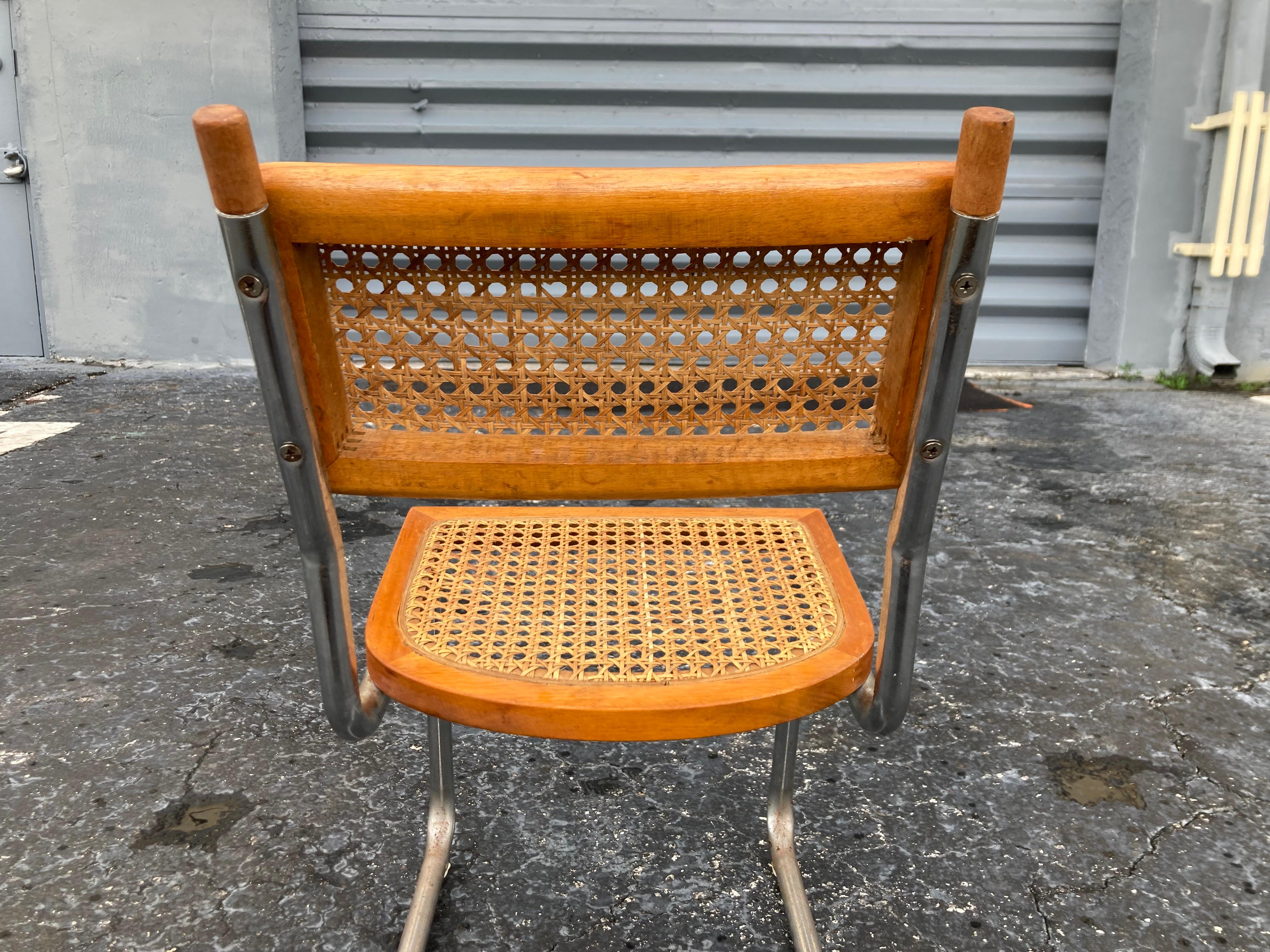 Chaise d'enfant Bauhaus Breuer Chaise Cesca en vente 5