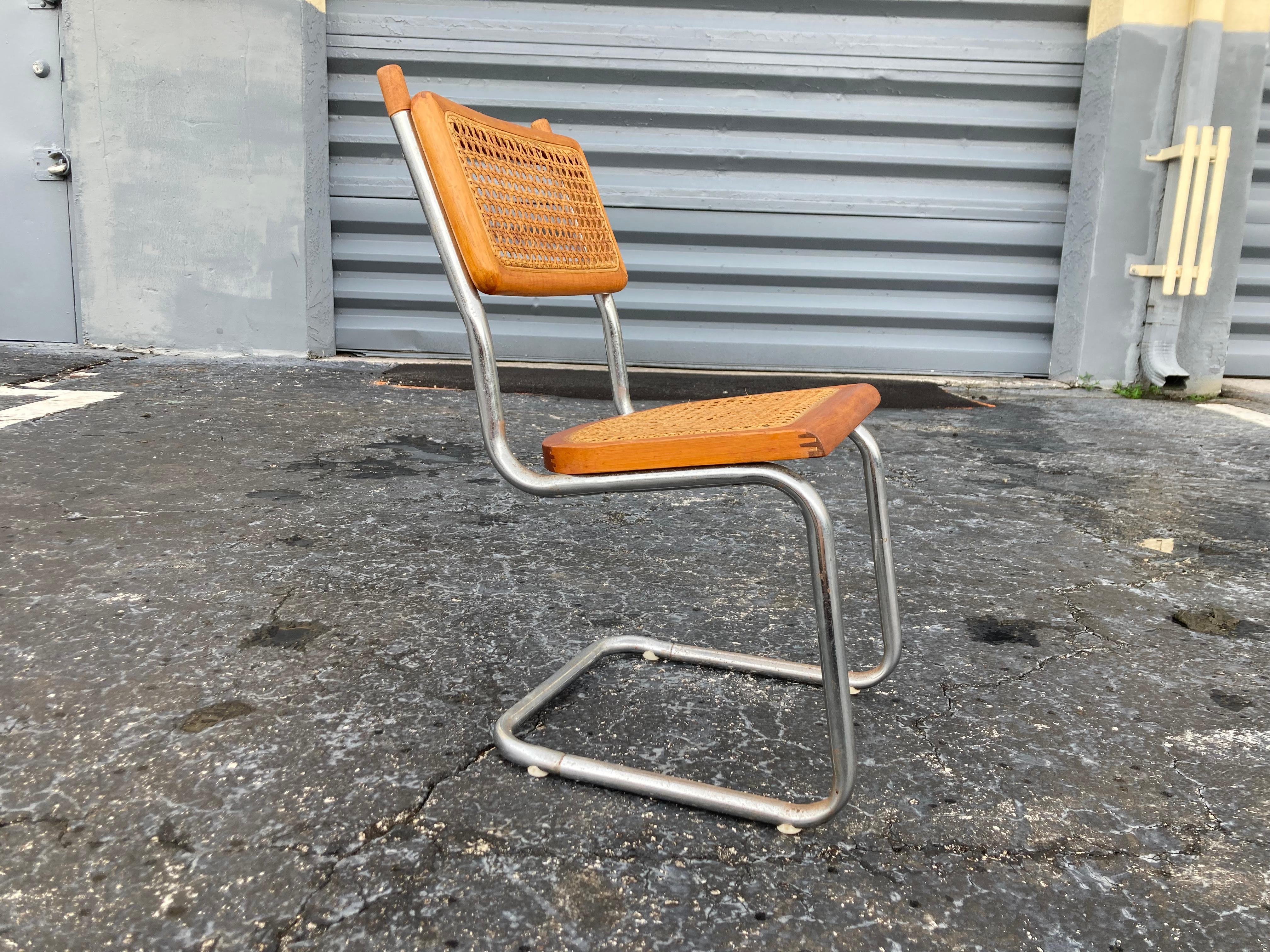 Mid-Century Modern Chaise d'enfant Bauhaus Breuer Chaise Cesca en vente