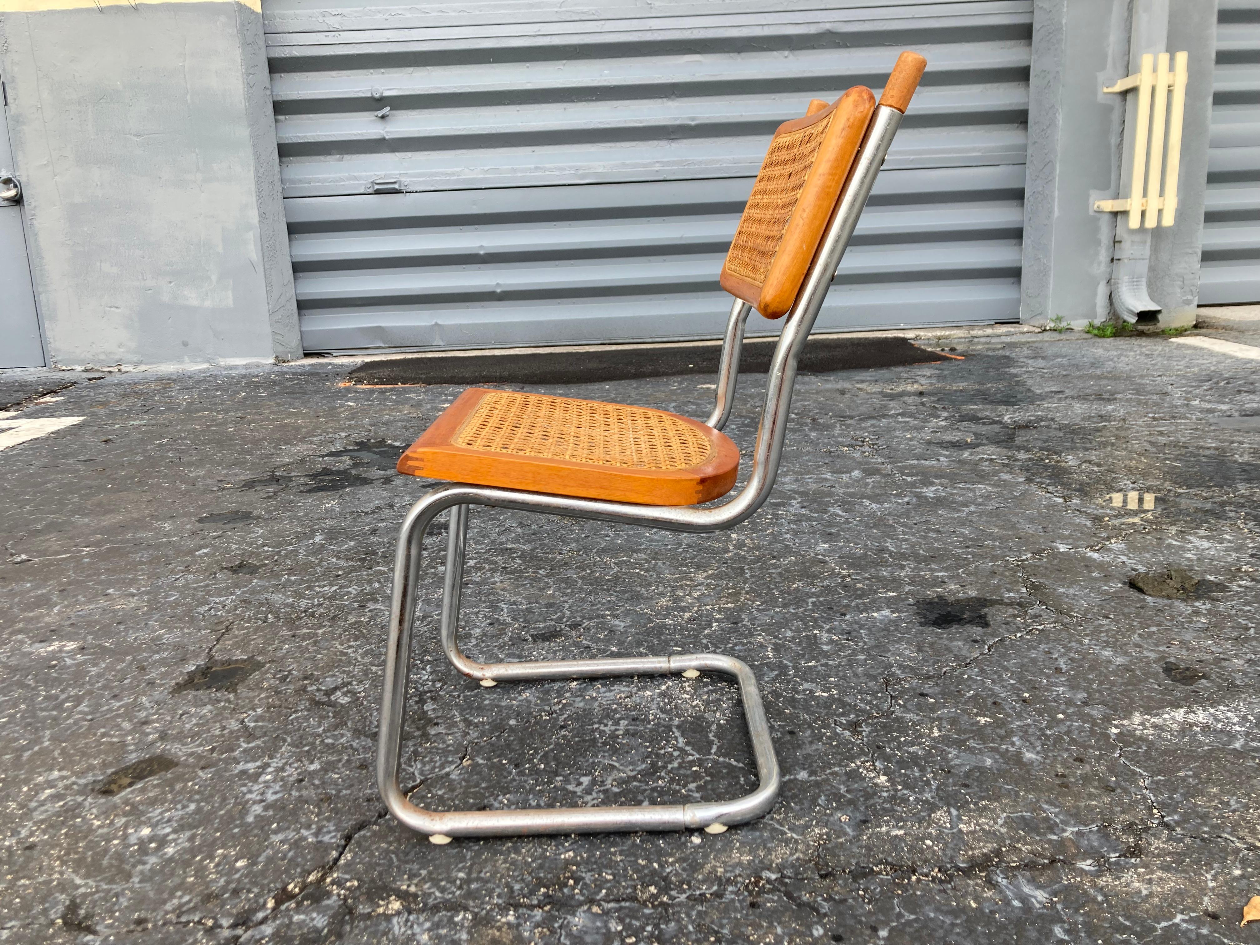 Chaise d'enfant Bauhaus Breuer Chaise Cesca en vente 2