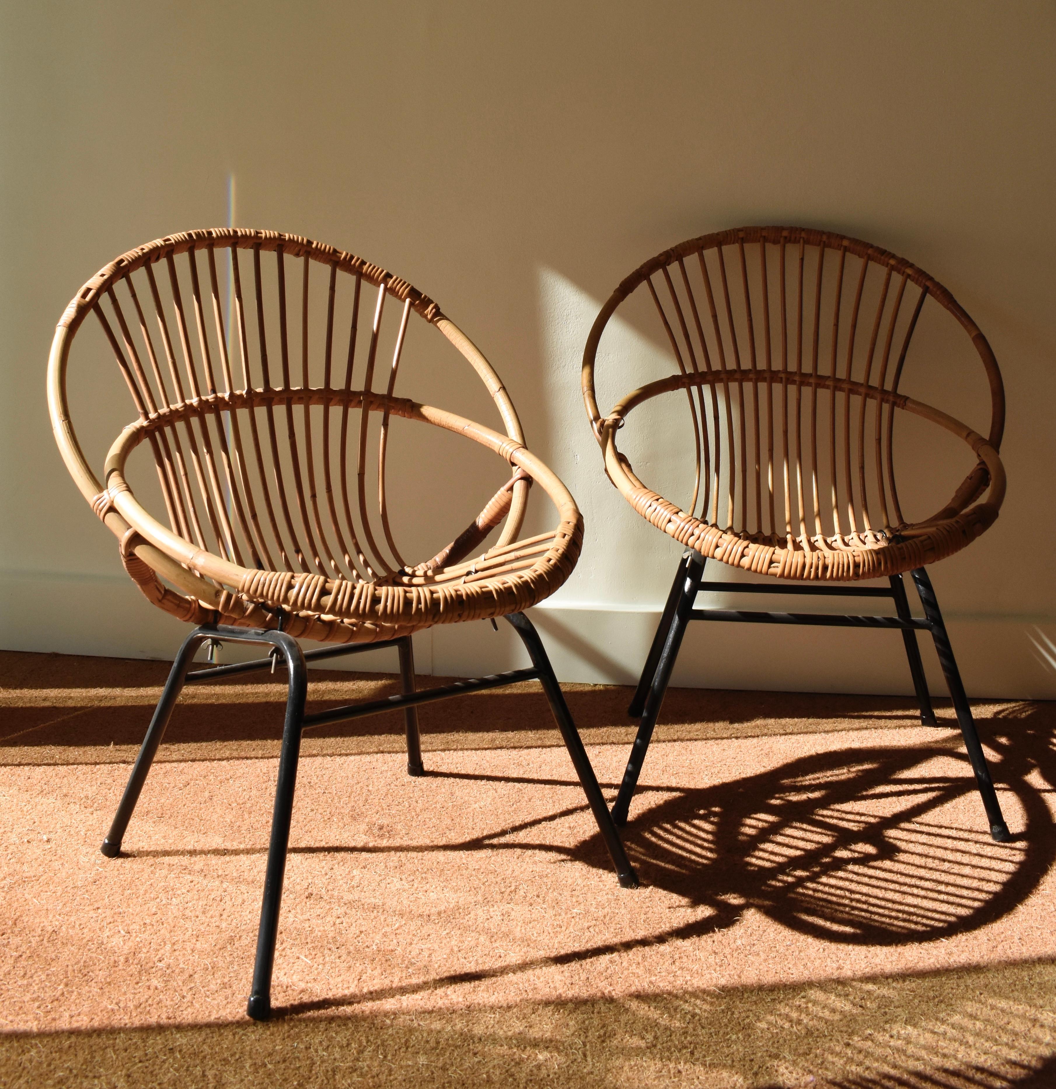 Kleine Schilfrohrstühle von Dirk Van Sliedregt für Rohe Noordwolde, 1960er Jahre, 2er-Set (Moderne der Mitte des Jahrhunderts) im Angebot
