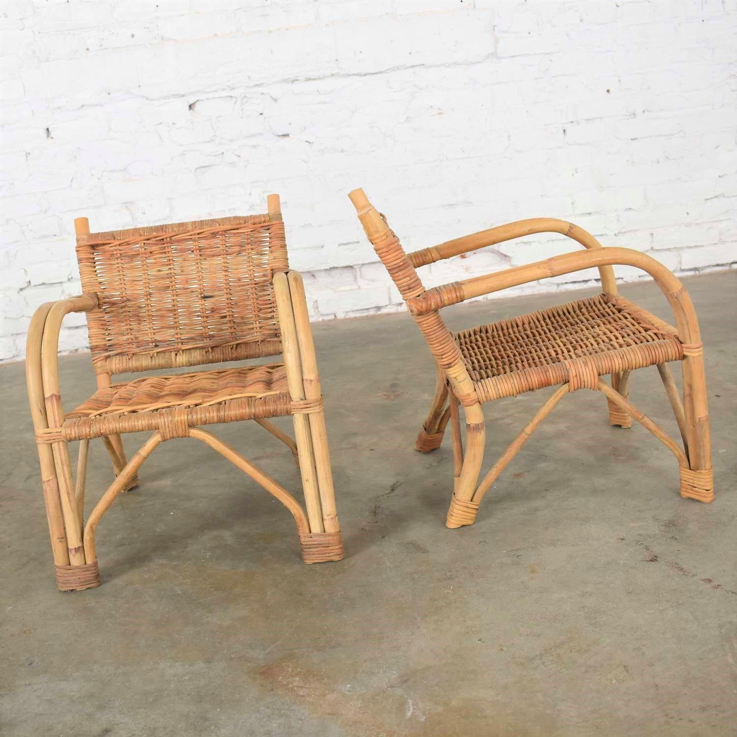 Children’s Rattan and Wicker Chairs with Bent Arms Vintage Pair, 1930-1960 In Good Condition In Topeka, KS