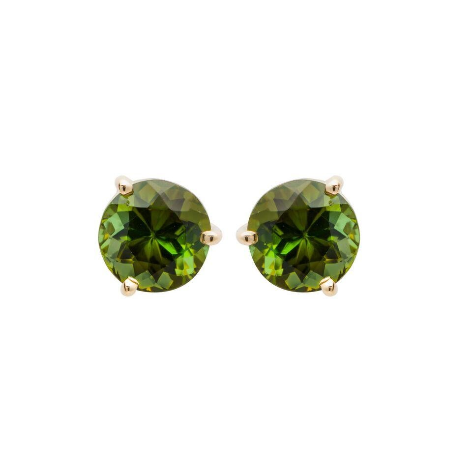 Tourmaline 18k Yellow Gold Earring

Product description:
The Tourmaline Earring, 18k solid Yellow gold is hand crafted with a beautiful natural gemstone. It is a unique piece that can follow you in the most varied moments of your life. A jewel that