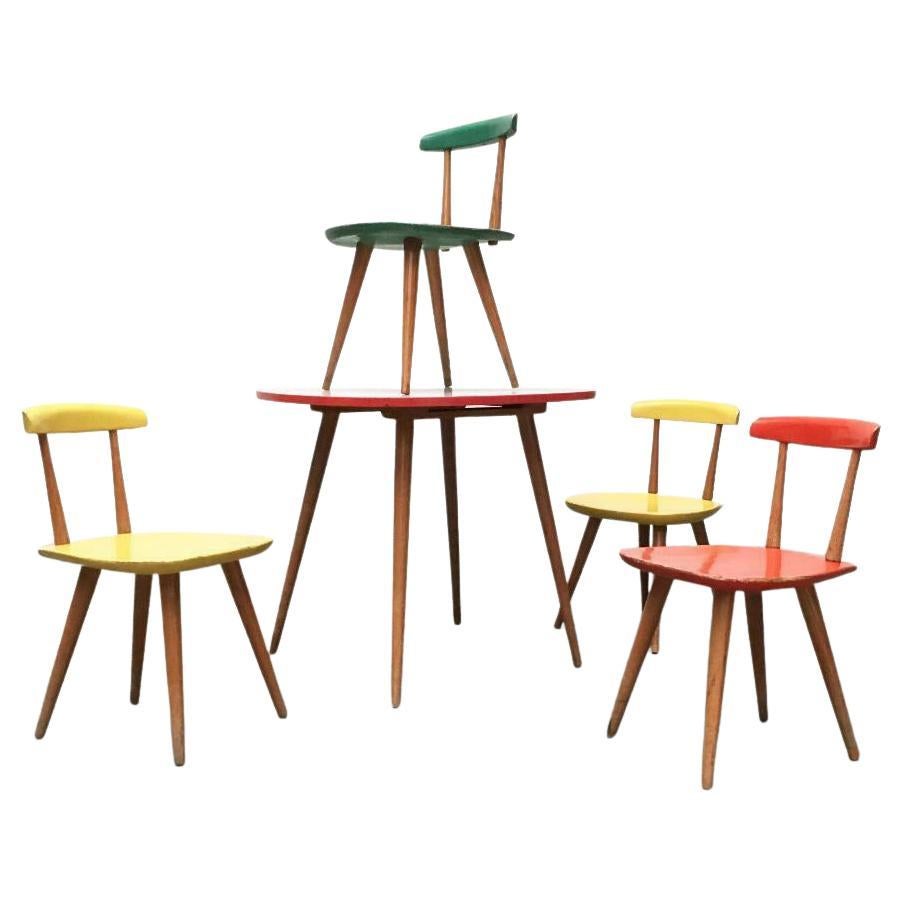 Juego de mesa y sillas infantiles de Karla Drabsch para Kleid & Raum, años 50, set de 5