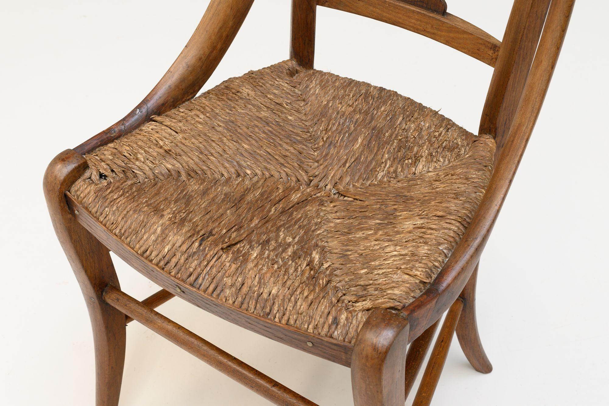 Childs Chair In Good Condition For Sale In London, England