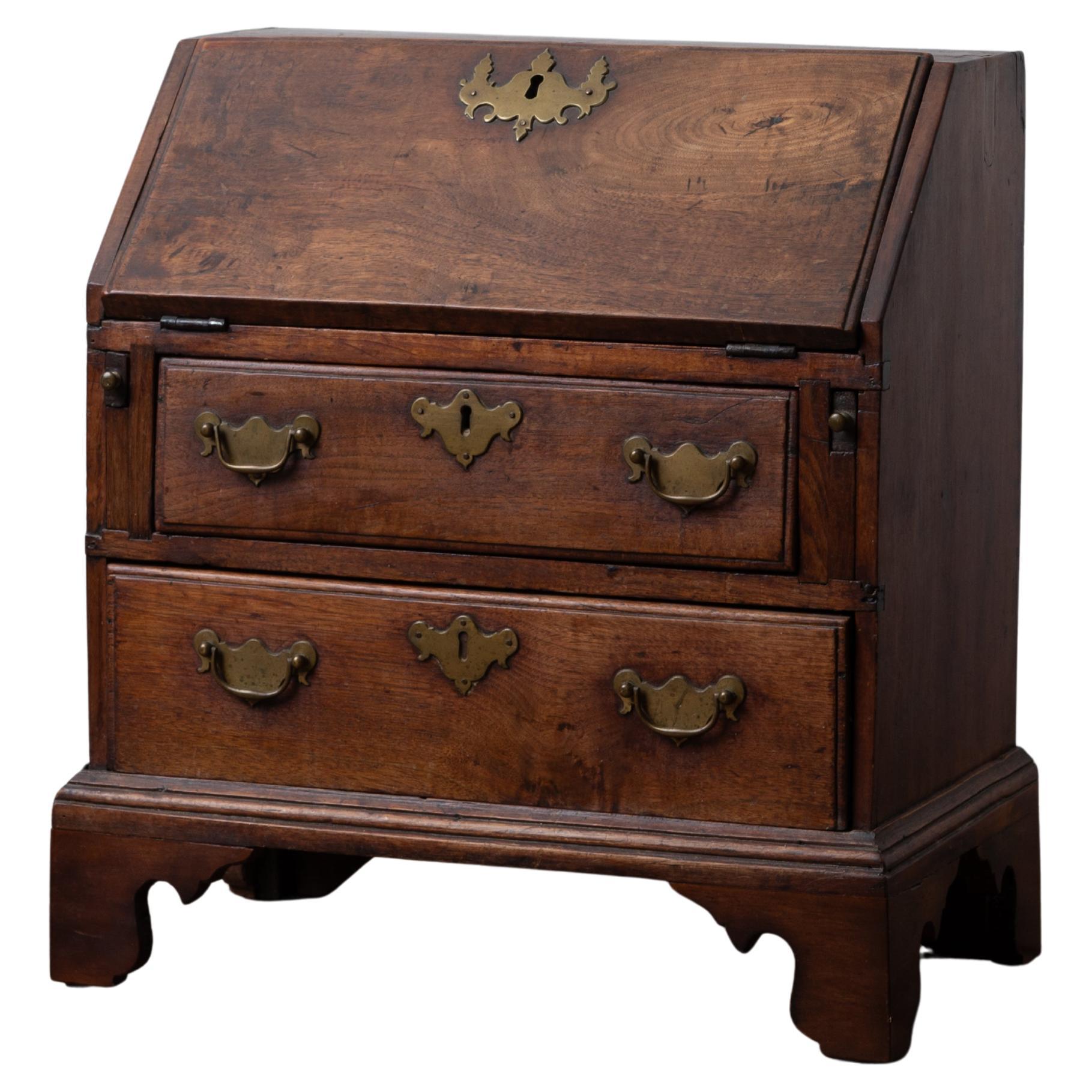 Child’s Chestnut Slant Front Desk, New England, 18th Century For Sale