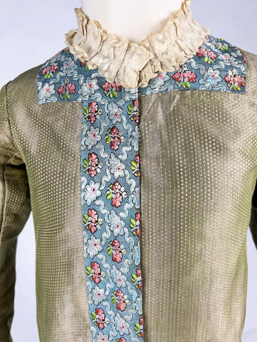 Child's dress for a boy in taffeta and brocade silks - France Circa 1870 In Good Condition For Sale In Toulon, FR
