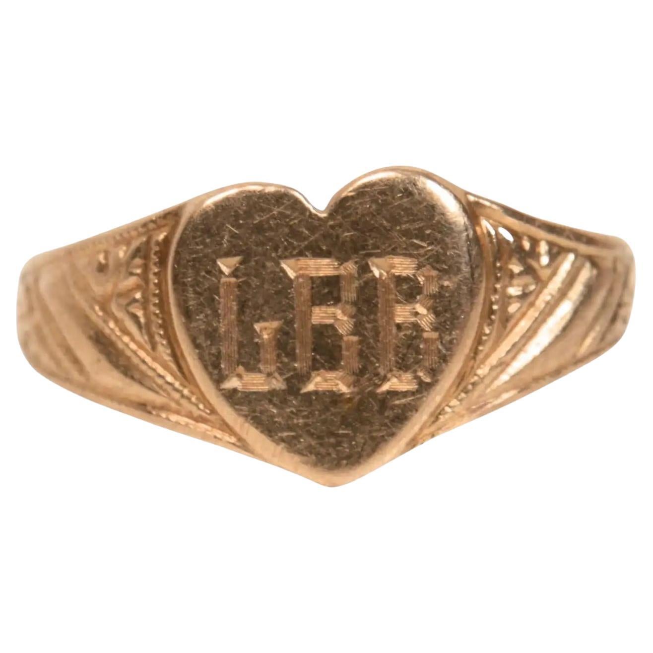 Child's Heart Shaped Signet Ring Marked 14K Yellow Gold For Sale