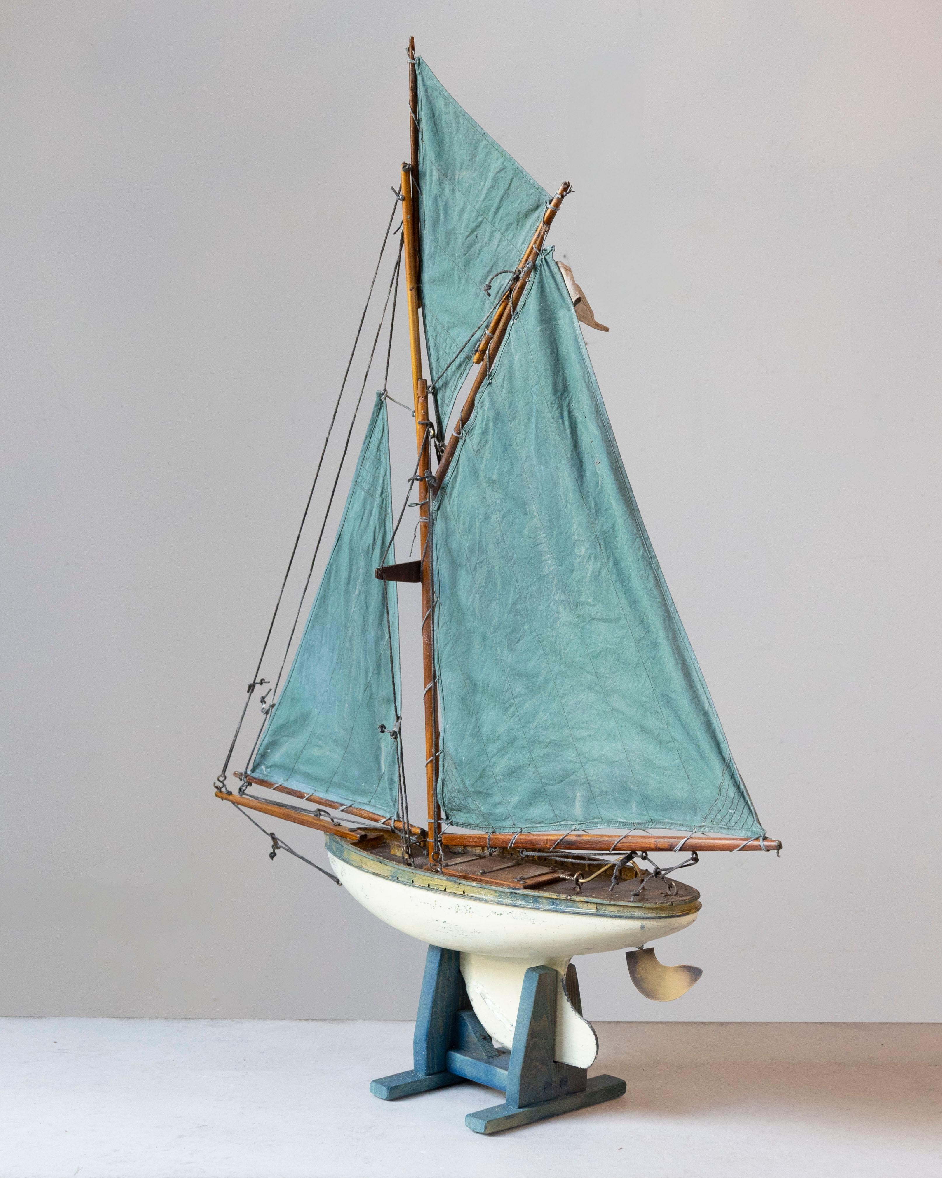 Child's Pond Yacht For Sale 6