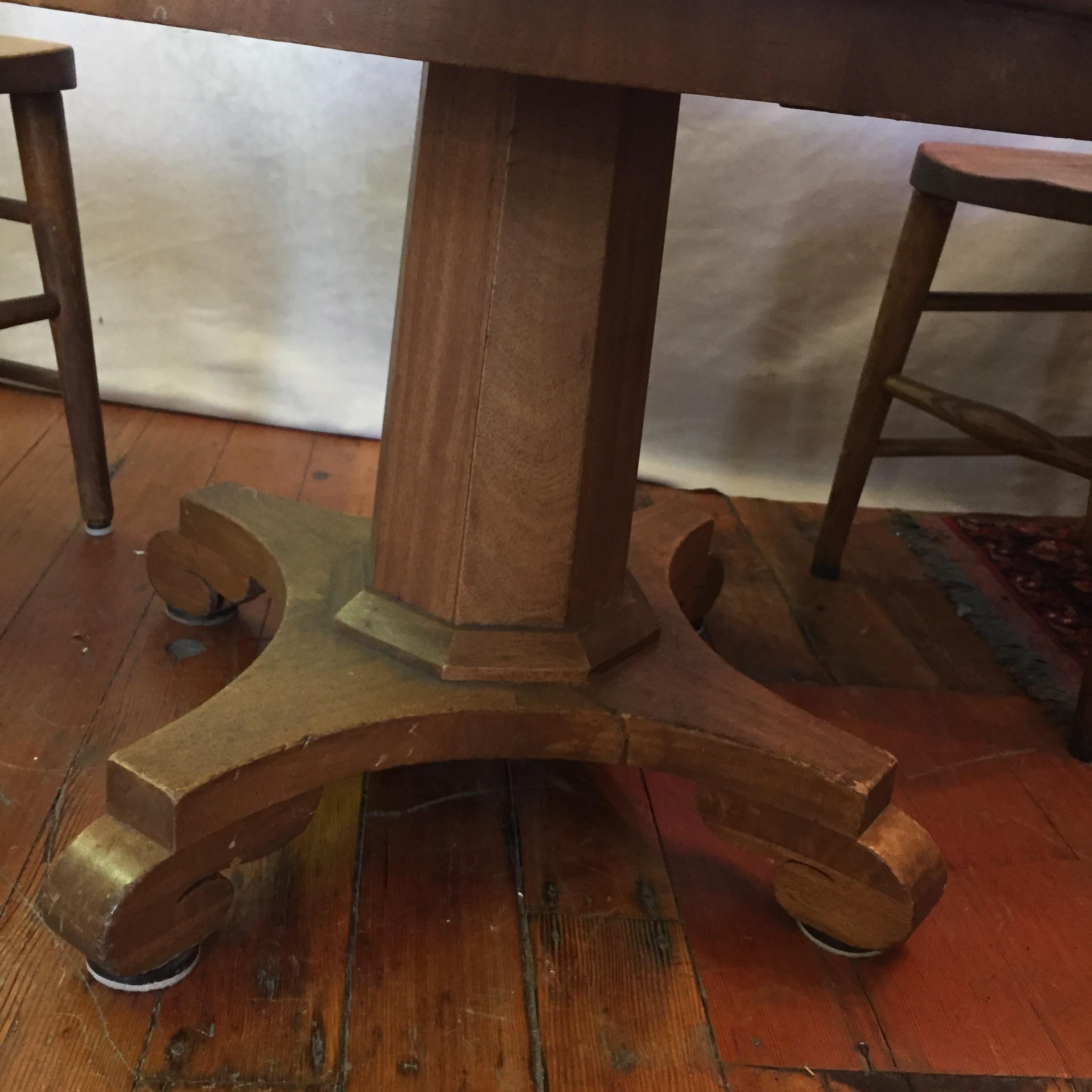 Late Victorian Child's Round Pedestal Table and 2 Chairs, American, circa 1900
