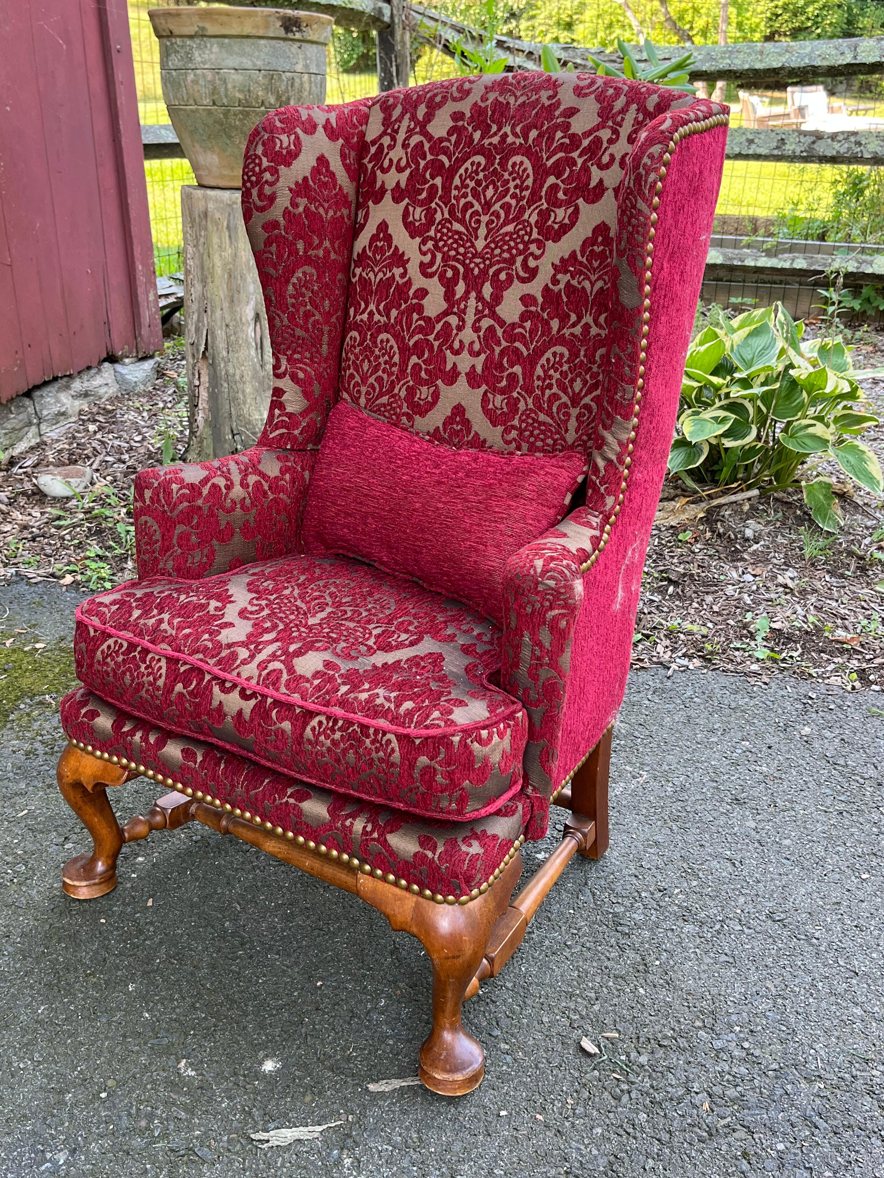 Child’s Size Queen Anne Wing Chair, C. 1900 In Good Condition For Sale In Doylestown, PA