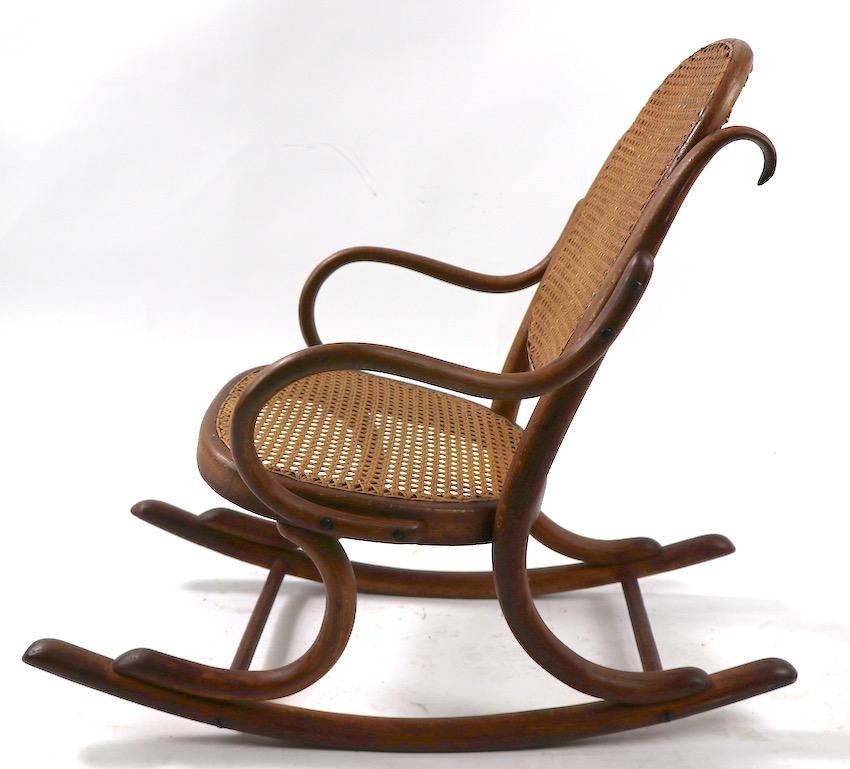 Child’s Thonet Rocking Chair In Good Condition For Sale In New York, NY
