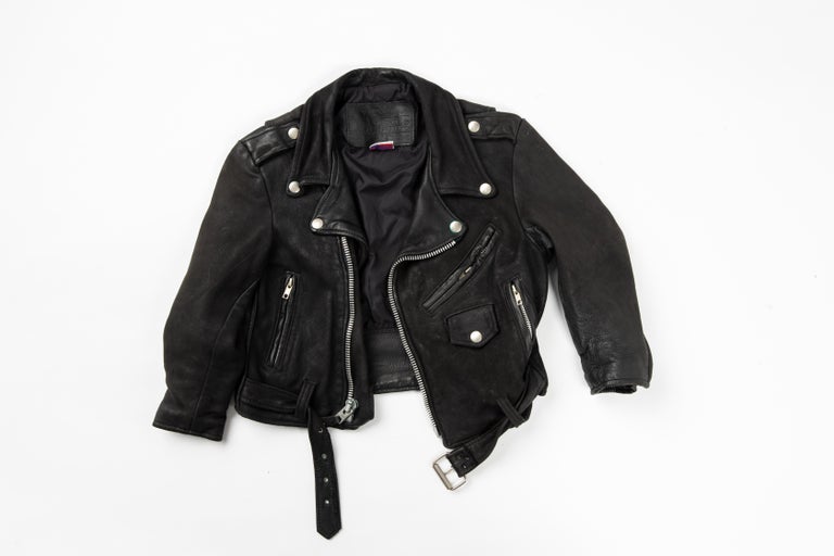 Child's Vintage 1980's Black Leather Motorcycle Jacket Size 8 For Sale 5