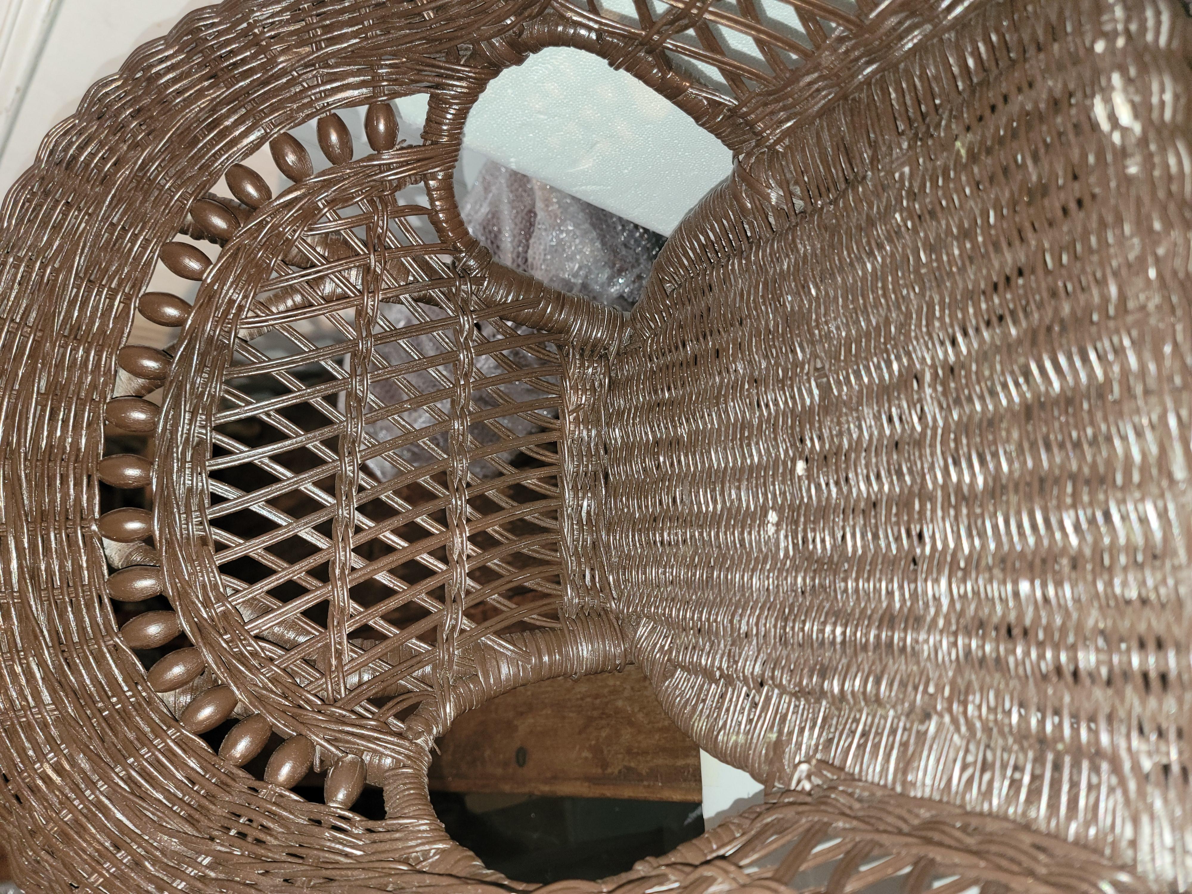 Américain Child & Child Wicker Chair W/  Coussin en cuir en vente