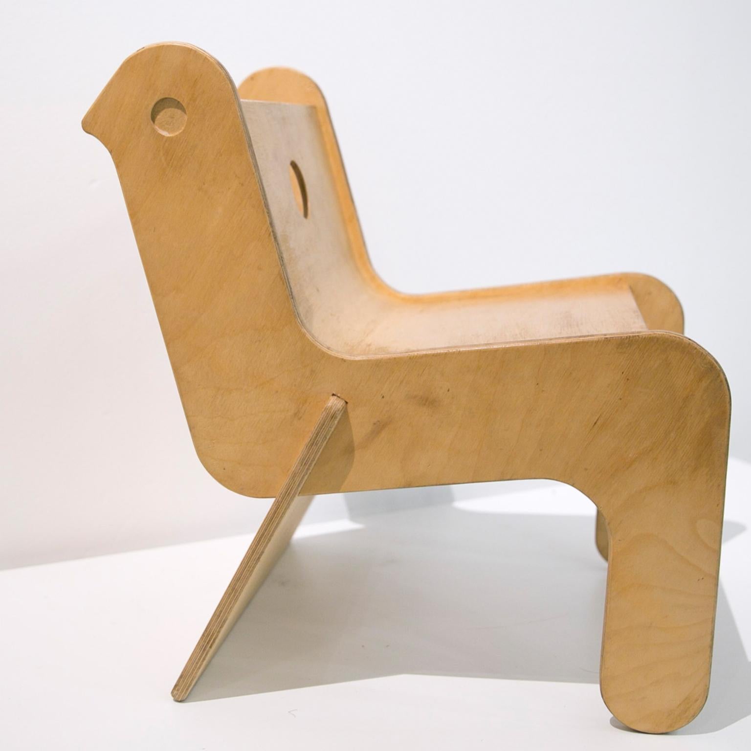 Childsply Chair by Robin Day for John Haddock (Birke) im Angebot