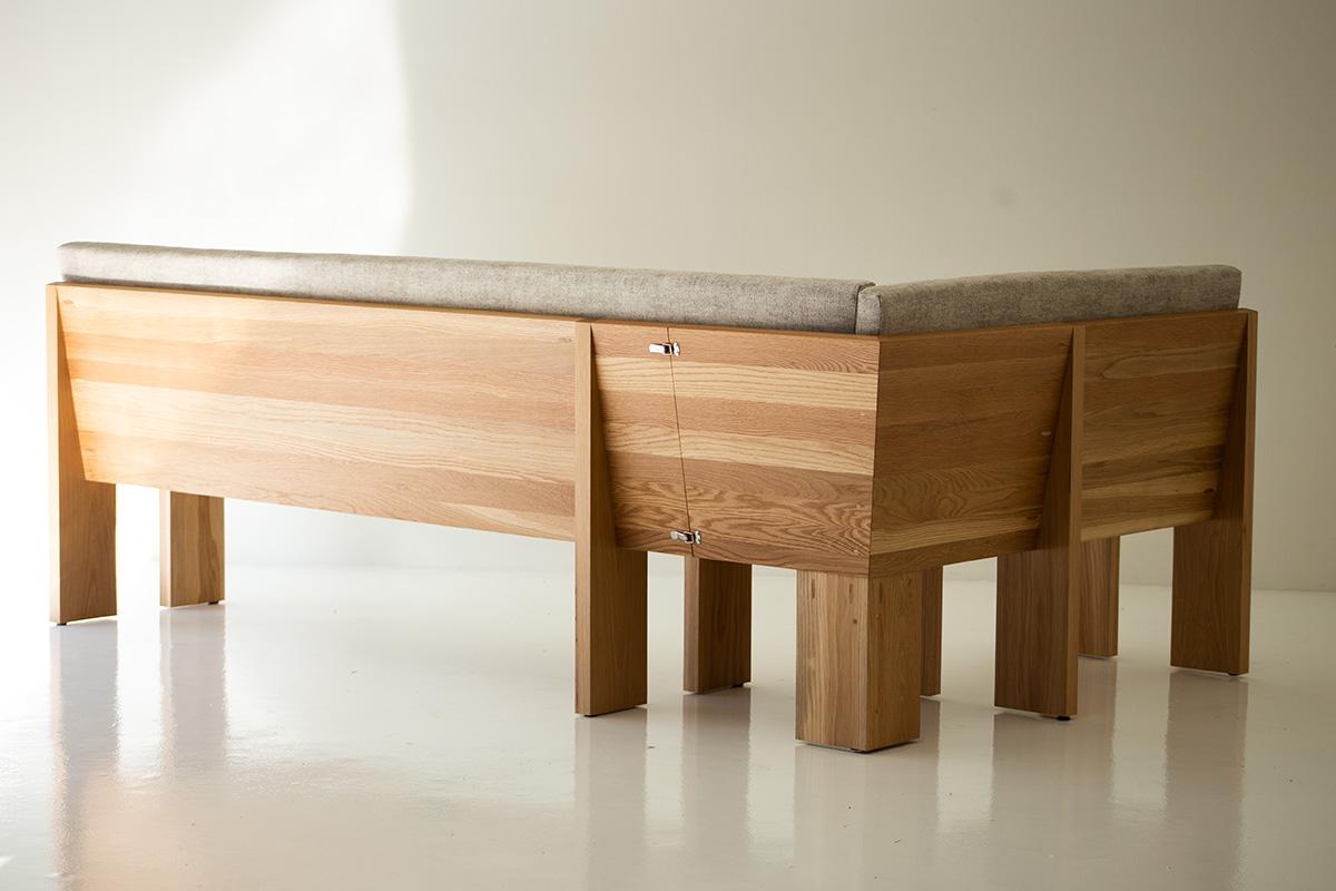 Chile Modern Dining Banquette In New Condition For Sale In Oak Harbor, OH