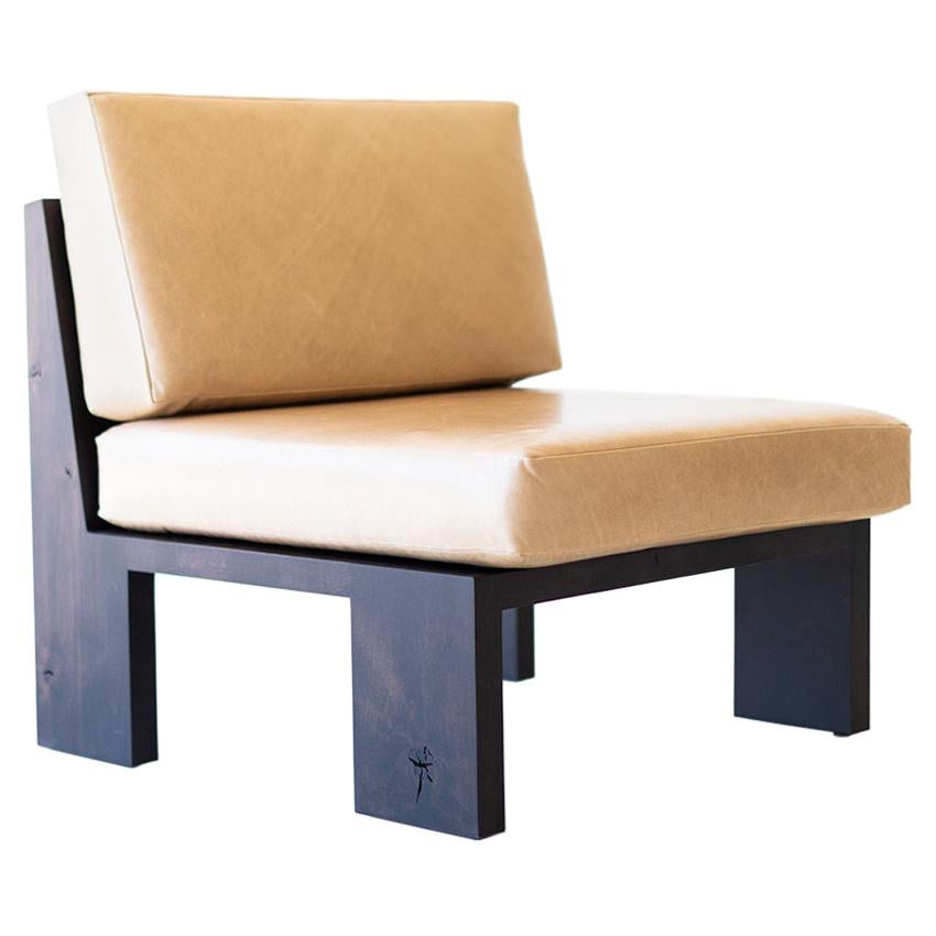 Chaise d'appoint moderne du Chili