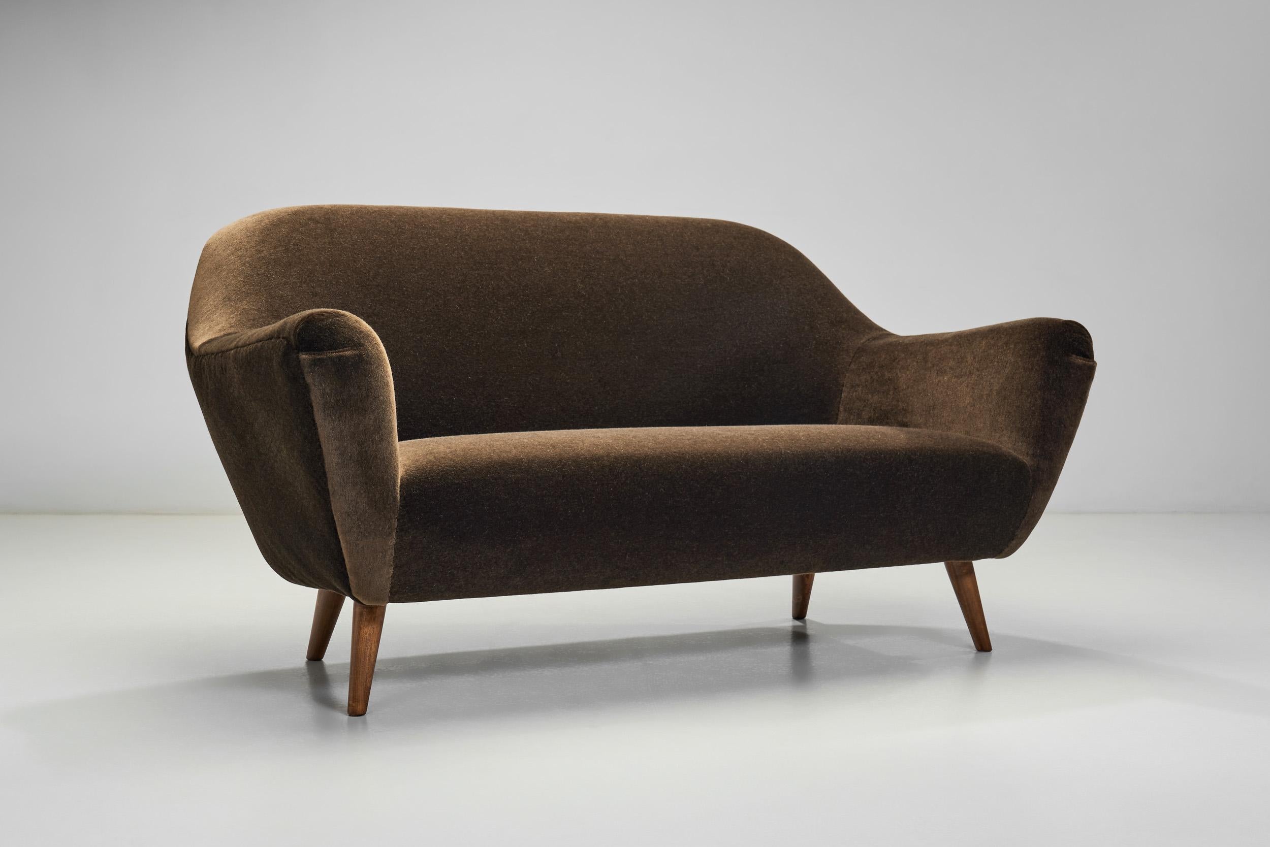 Mid-20th Century 