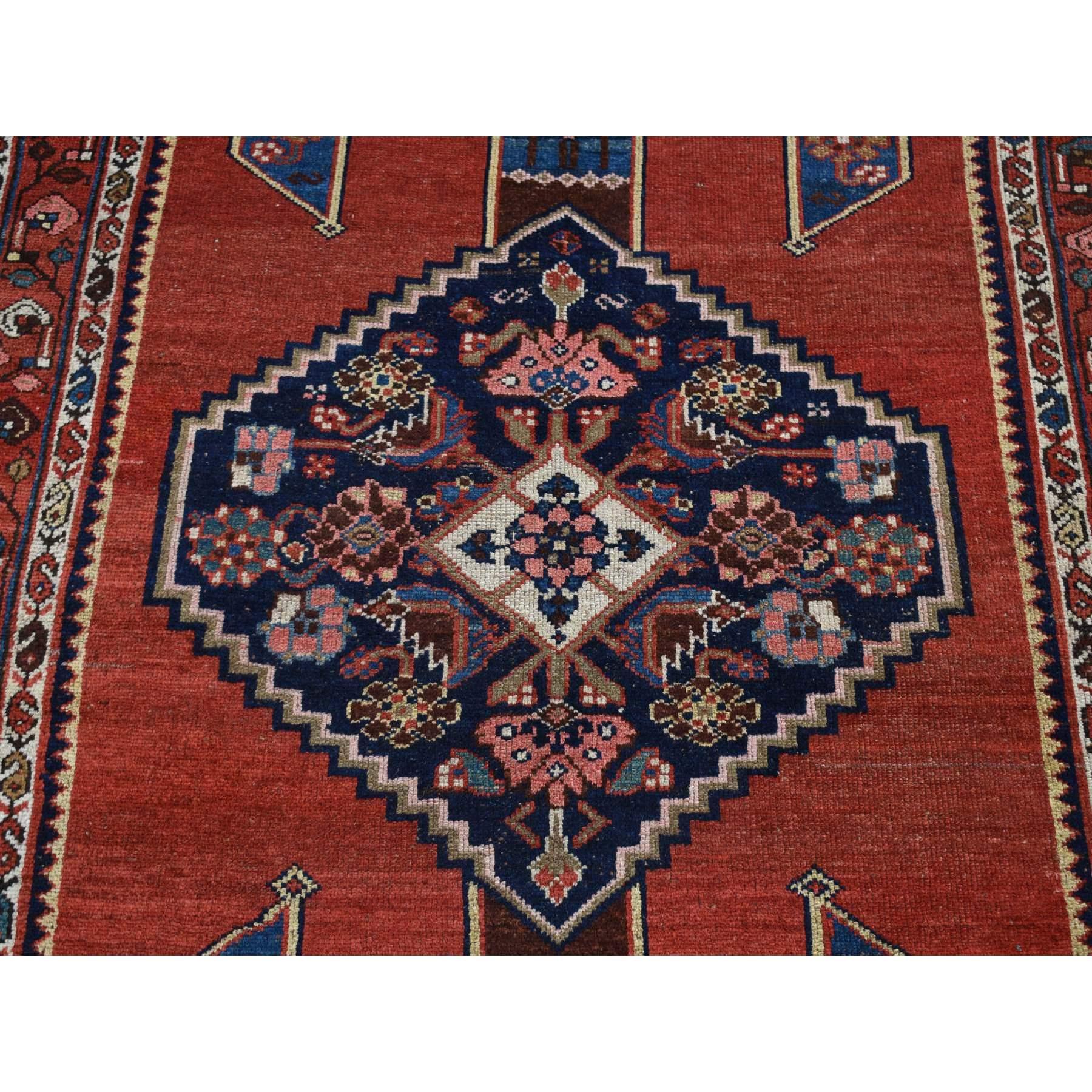 Chili Red Antique Persian Bijar Medallion Design Good Cond Hand Knotted Wool Rug In Good Condition In Carlstadt, NJ