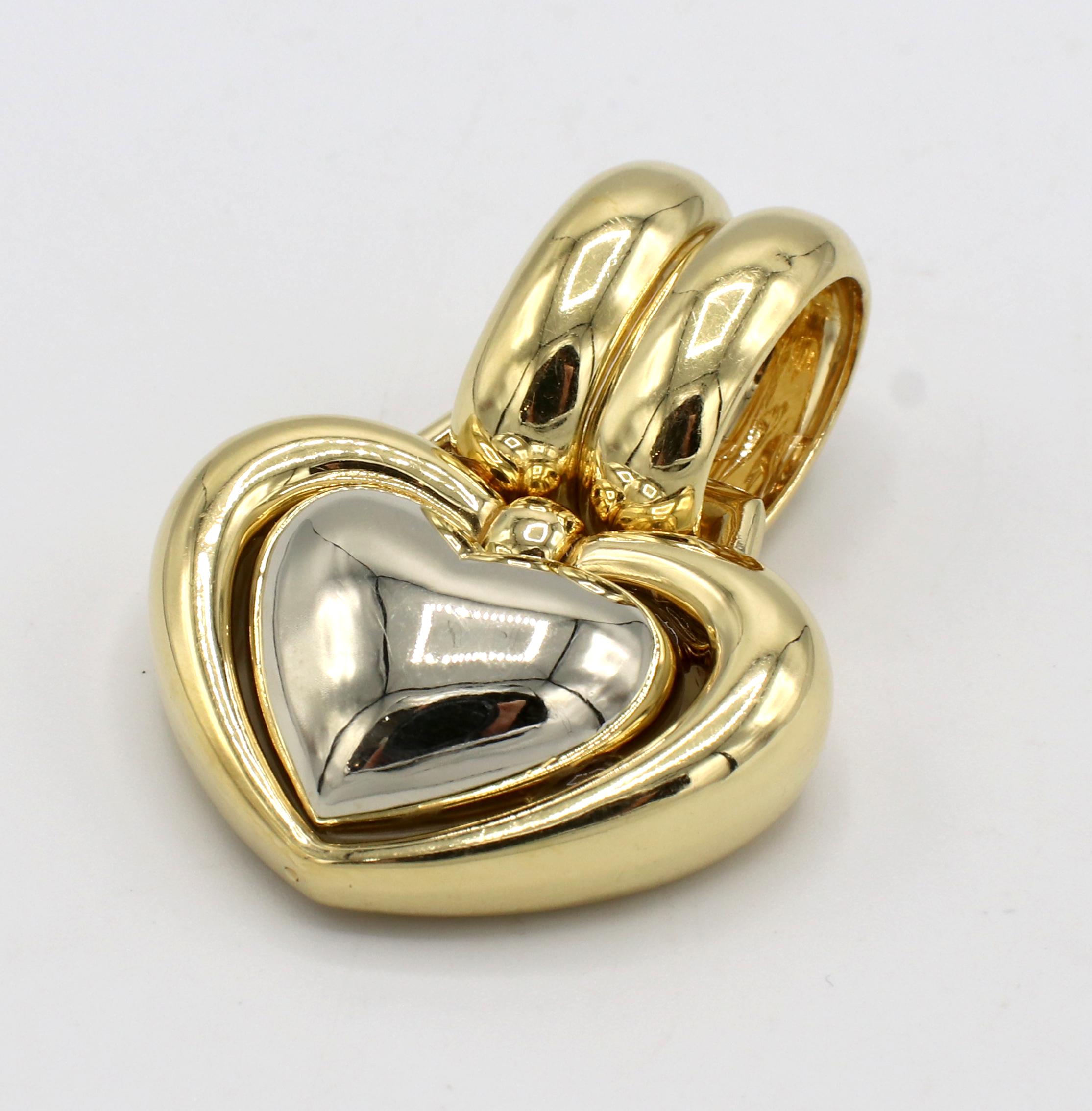 Chimento 18 Karat Two - Tone Large Heart Slide Enhancer Pendant 
Metal: 18k yellow & white gold
Weight: 23.5 grams
Length: 39mm
Width: 30.5mm
Link opening: 14mm
