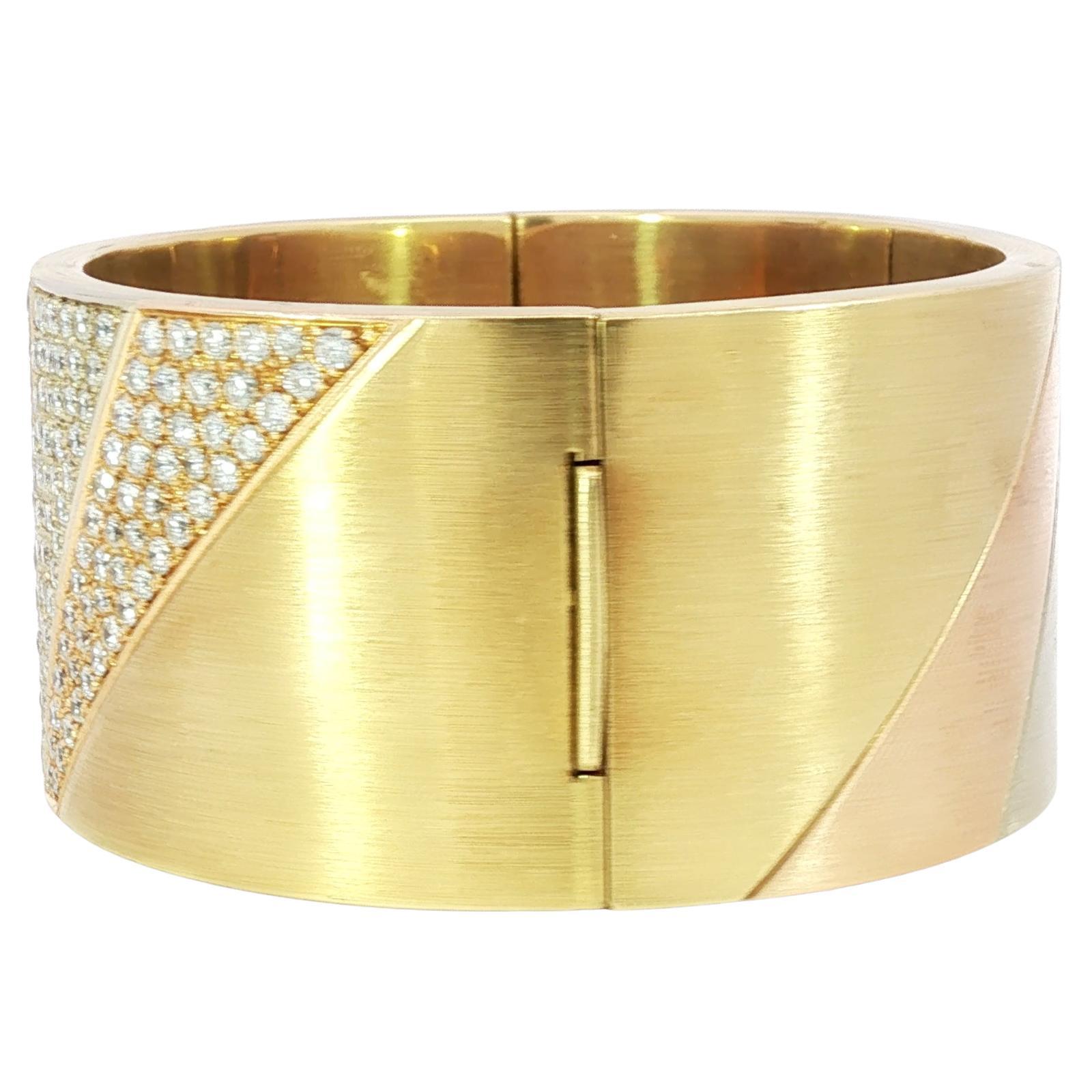 Donna Chimento Bracciale alba con diamanti 18 carati in oro giallo massiccio ~11.56ctw in vendita