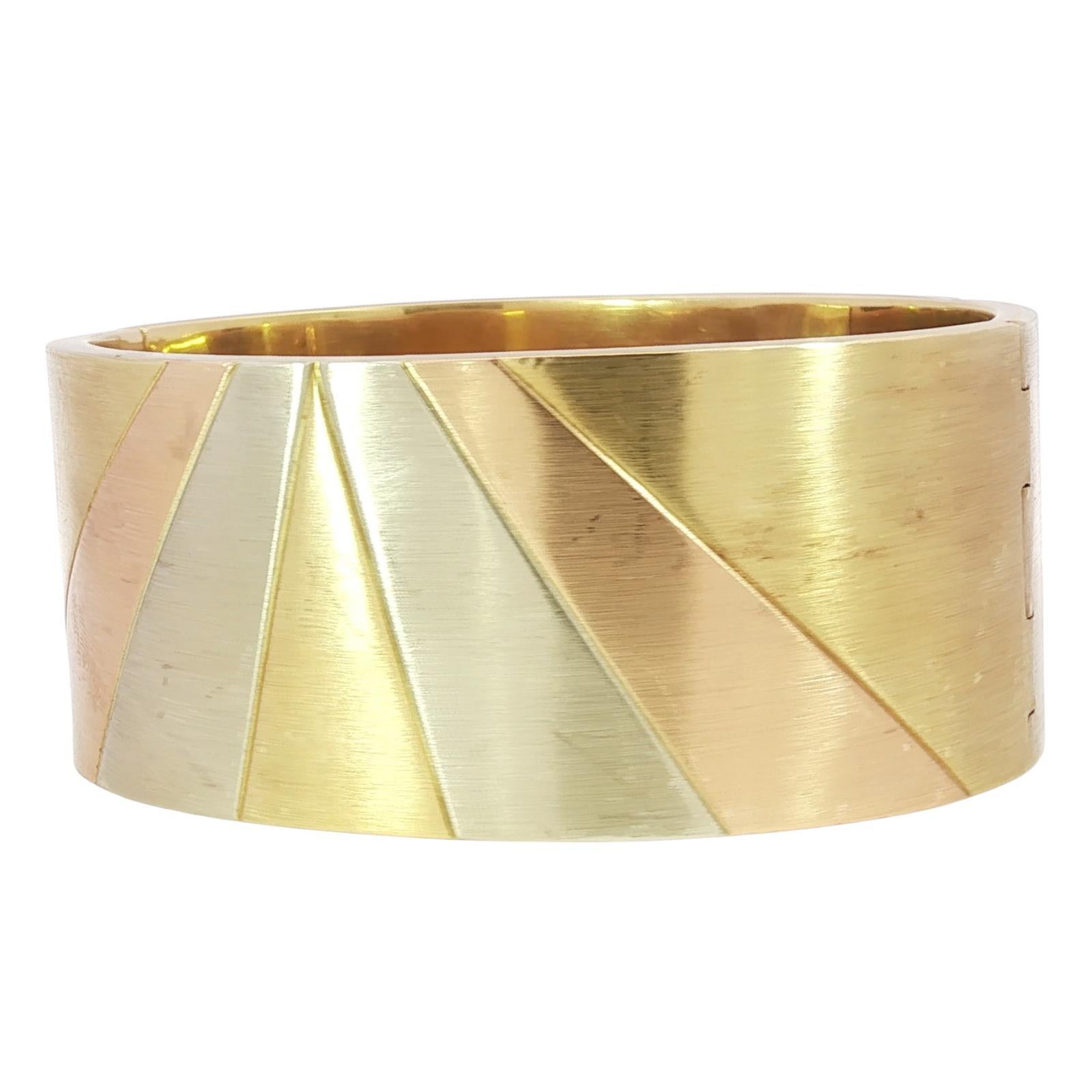 Chimento Bracciale alba con diamanti 18 carati in oro giallo massiccio ~11.56ctw in vendita 2