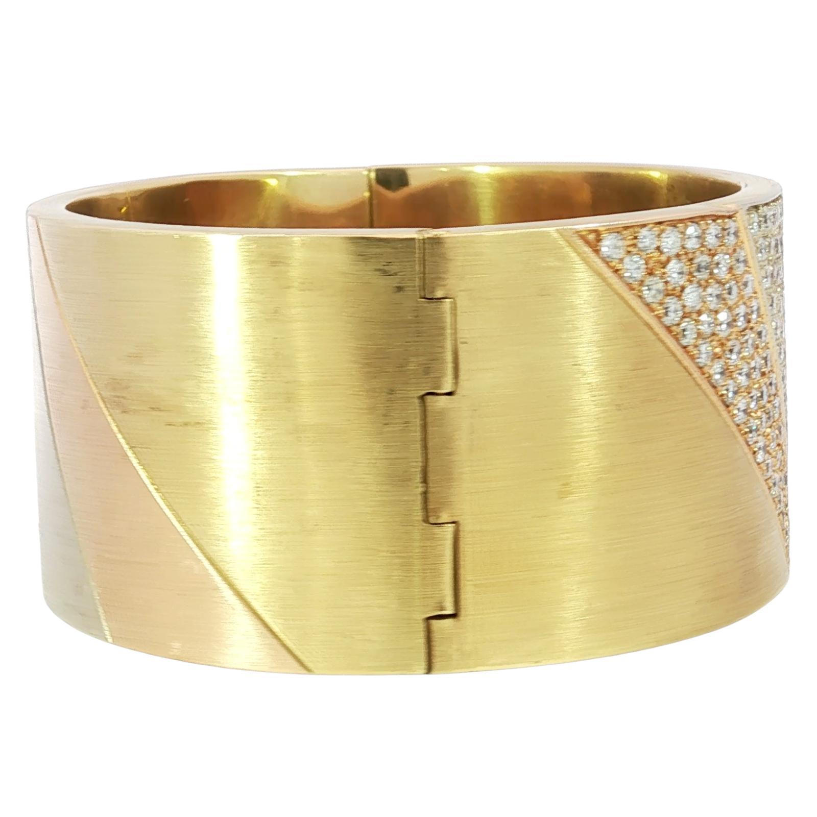 Chimento Bracciale alba con diamanti 18 carati in oro giallo massiccio ~11.56ctw in vendita 3