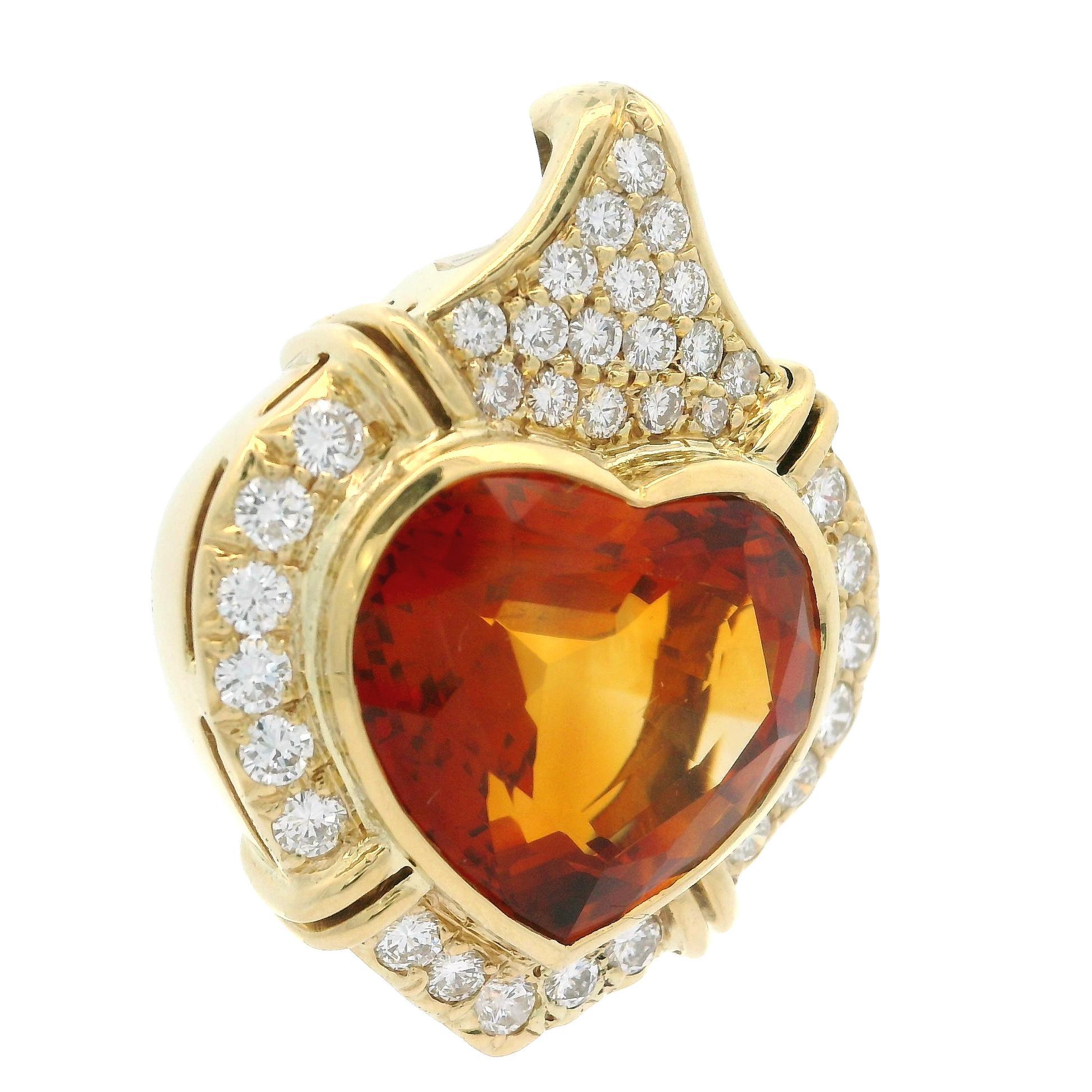 Taille cœur Pendentif Chimento en or jaune 18 carats, citrine GIA et diamant en forme de cœur en vente