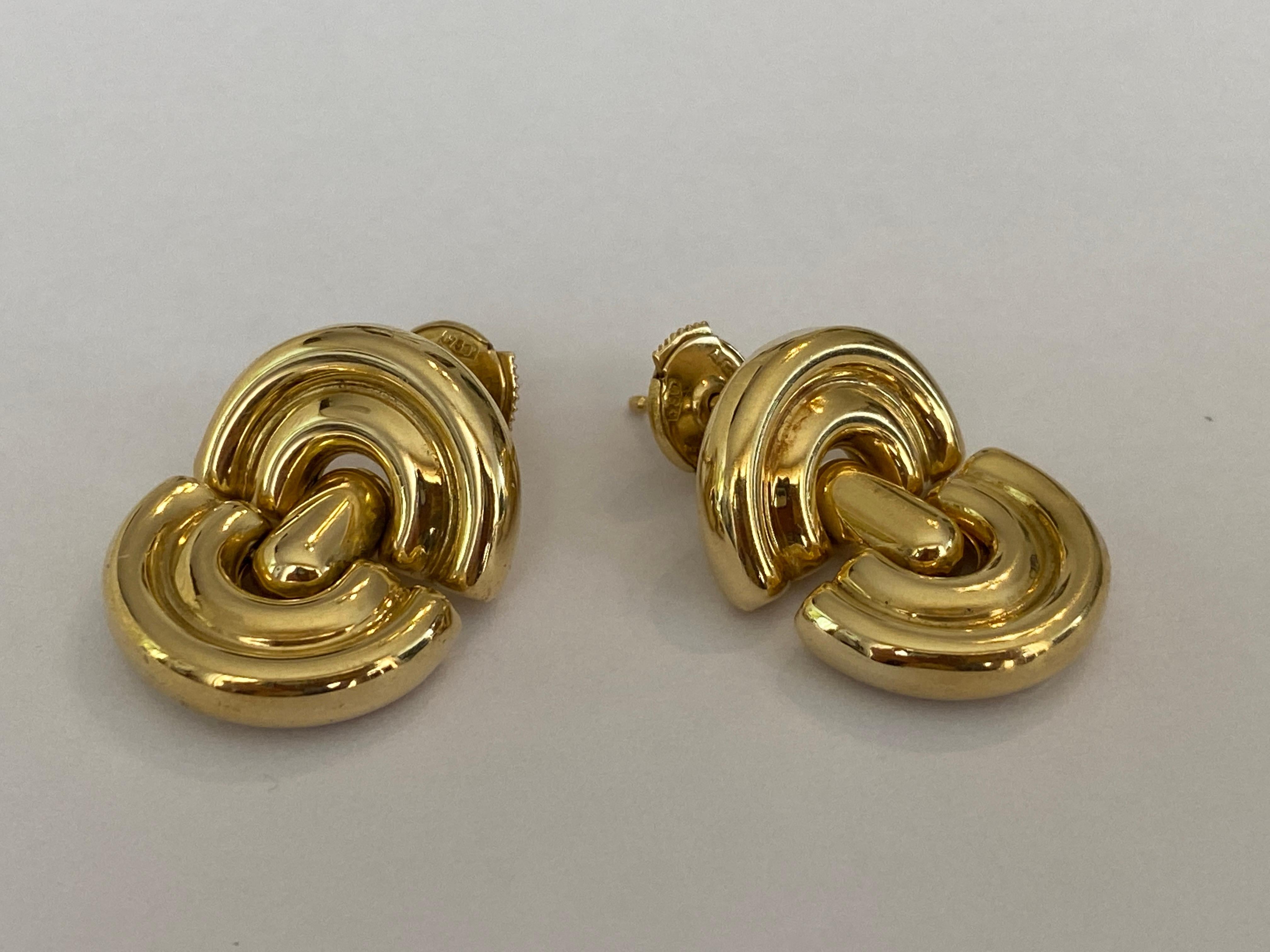 Chimento 18K yellow gold stud earrings For Sale 1