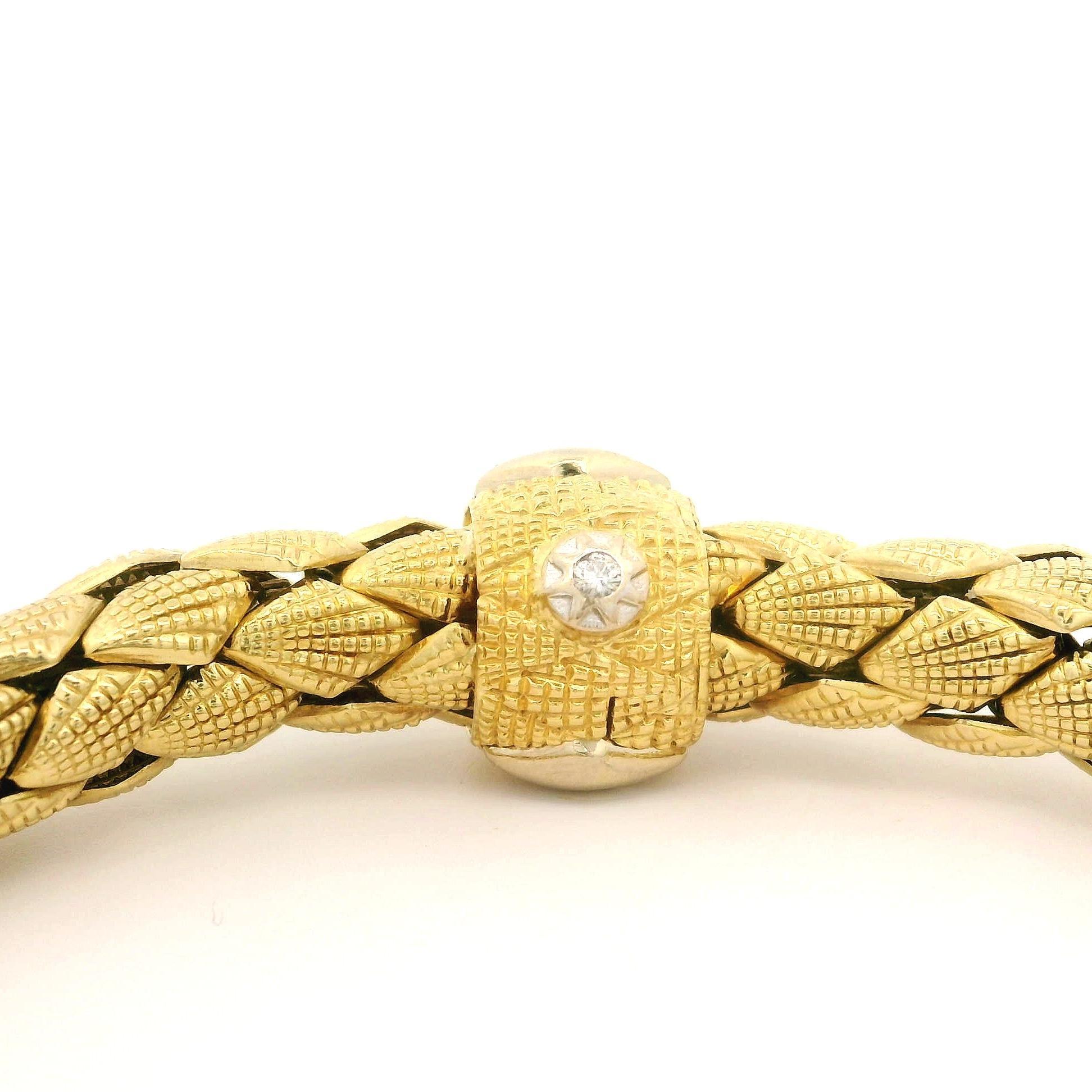 Chimento Baracelet à maillons tubes en or jaune 18 carats texturé de style tissage imbriqué Excellent état - En vente à Montclair, NJ