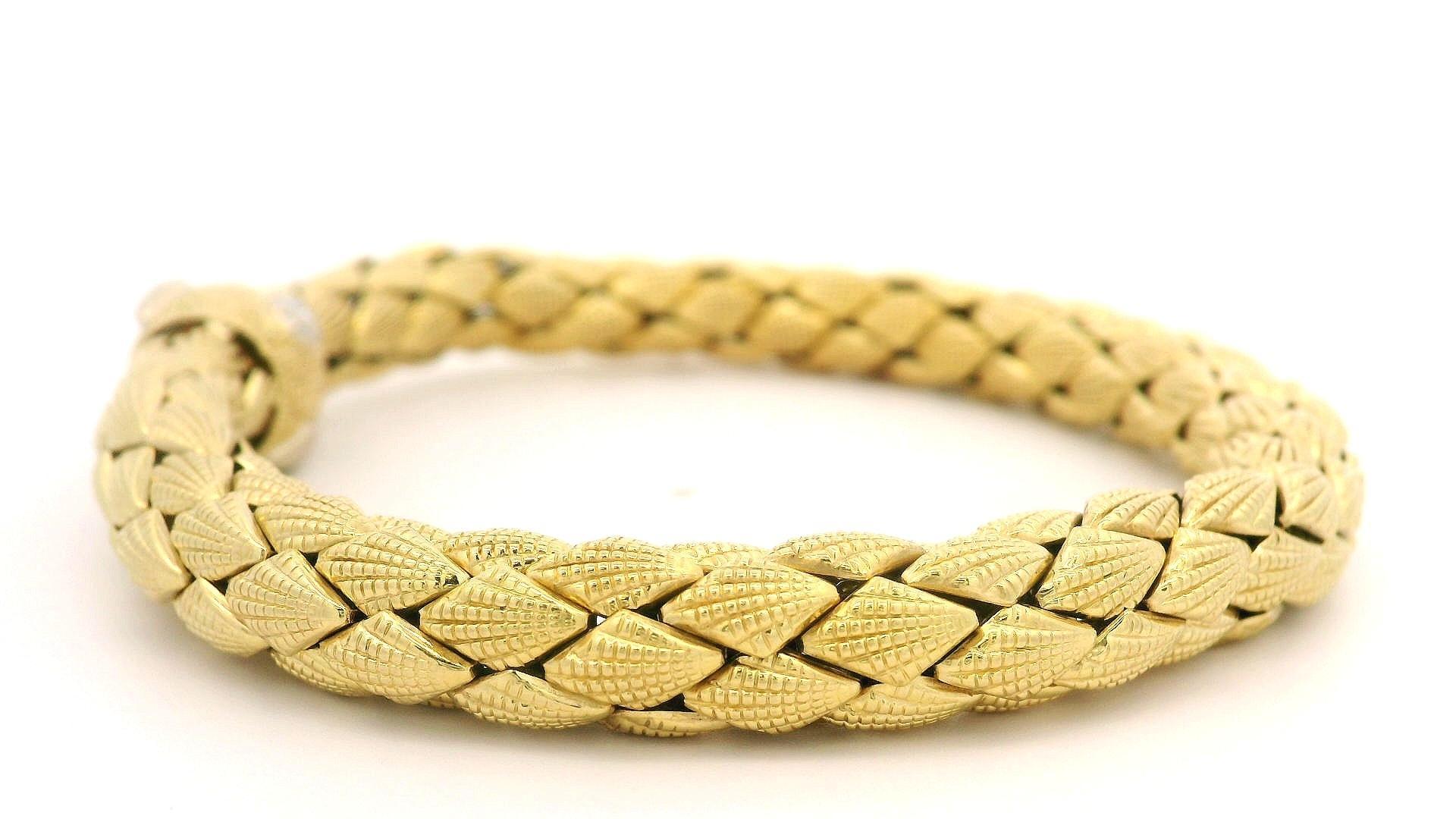 Chimento Baracelet à maillons tubes en or jaune 18 carats texturé de style tissage imbriqué en vente 2