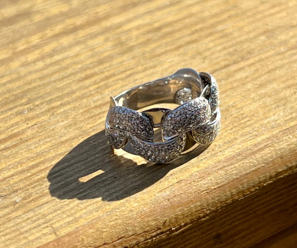 Chimento Diamond Link Ring in 18 Karat Gold 1