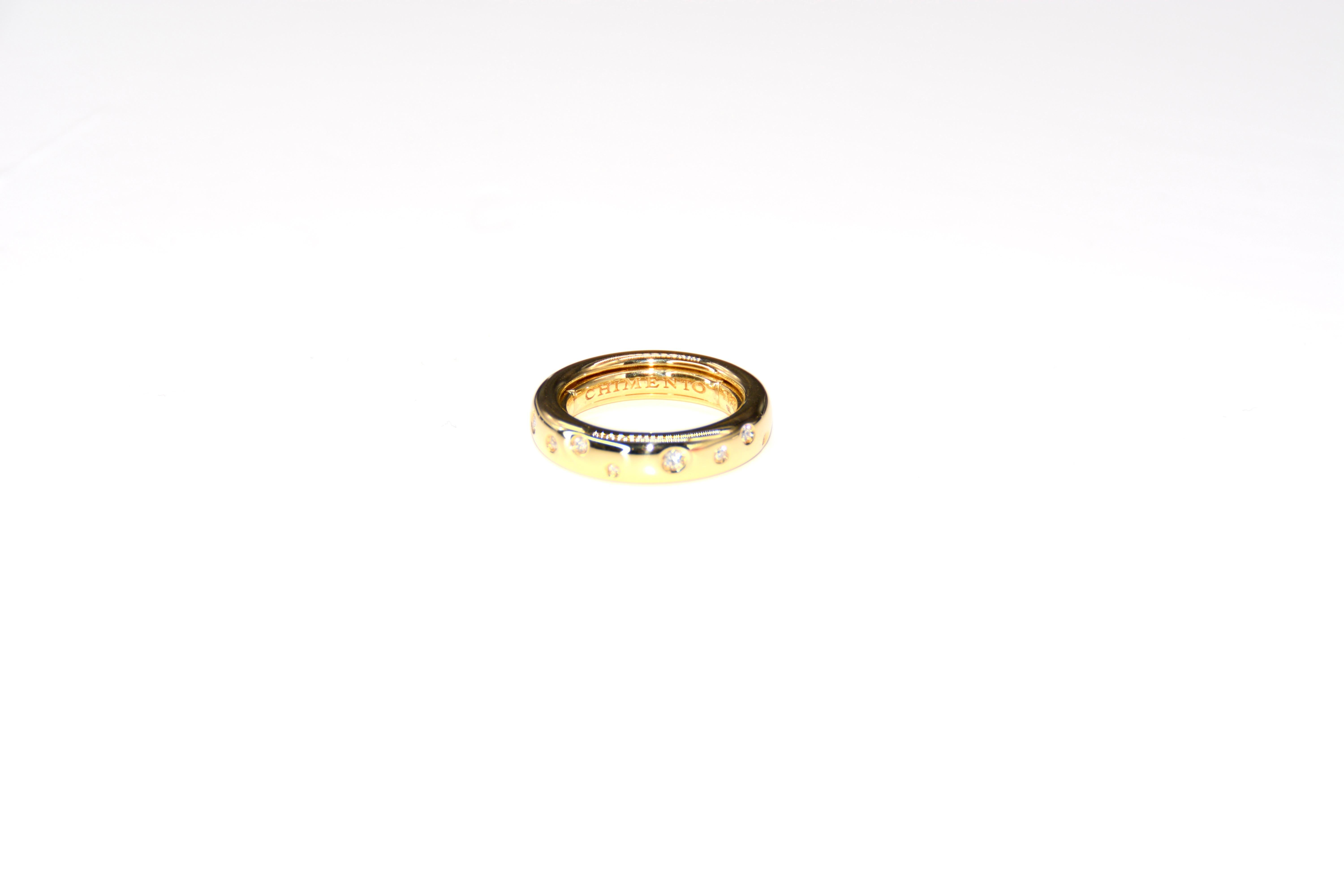 Chimento Forever Brio Ring Adjustable Diamond Yellow Gold

Discover the Chimento Forever Brio ring in 18K yellow gold, an elegant and timeless engagement ring. With a total weight of 4.70 grams, this ring has an adjustment system inside the band to