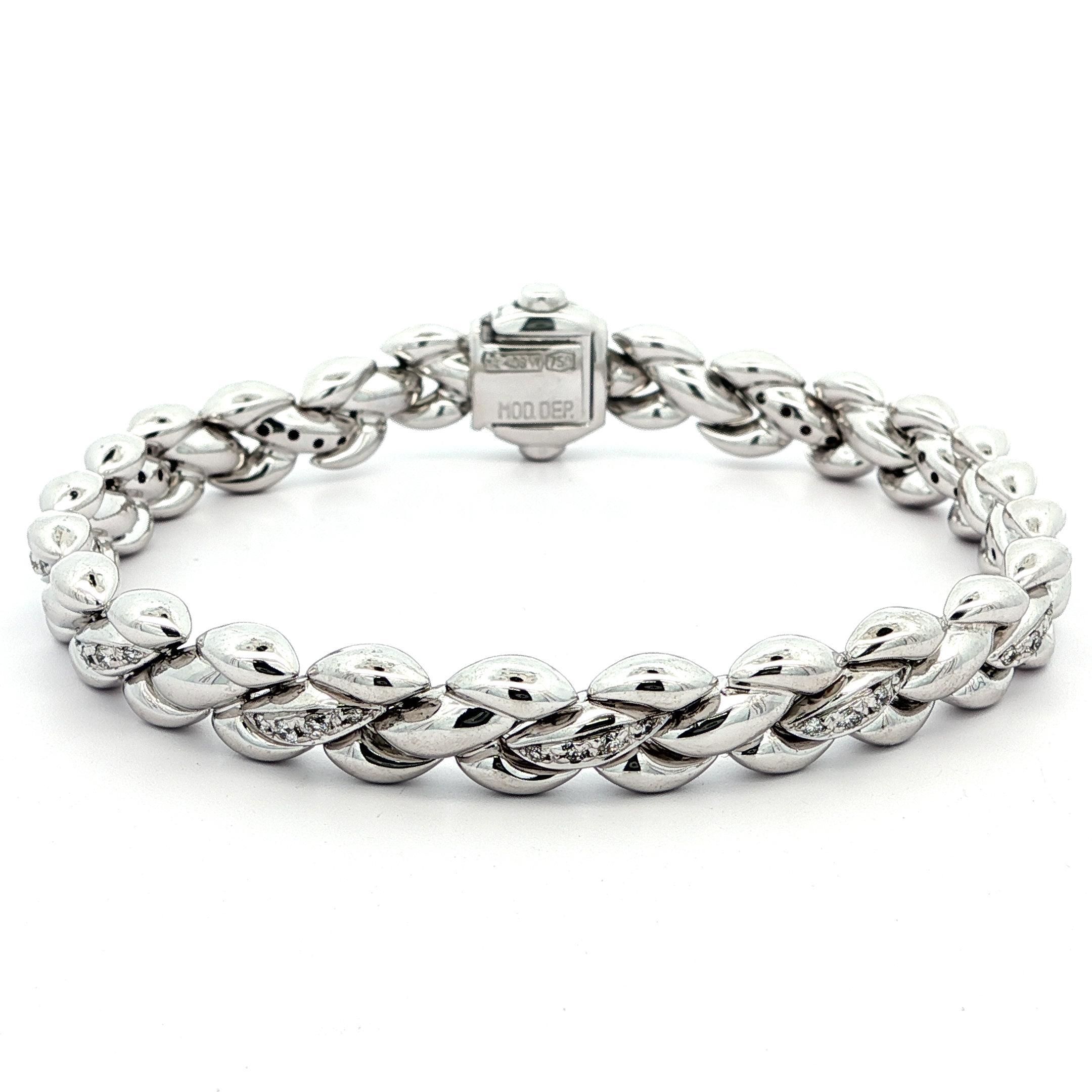 Chimento Italia Bracciale a maglie intrecciate in oro bianco 18k con diamante da .35ctw in vendita 5