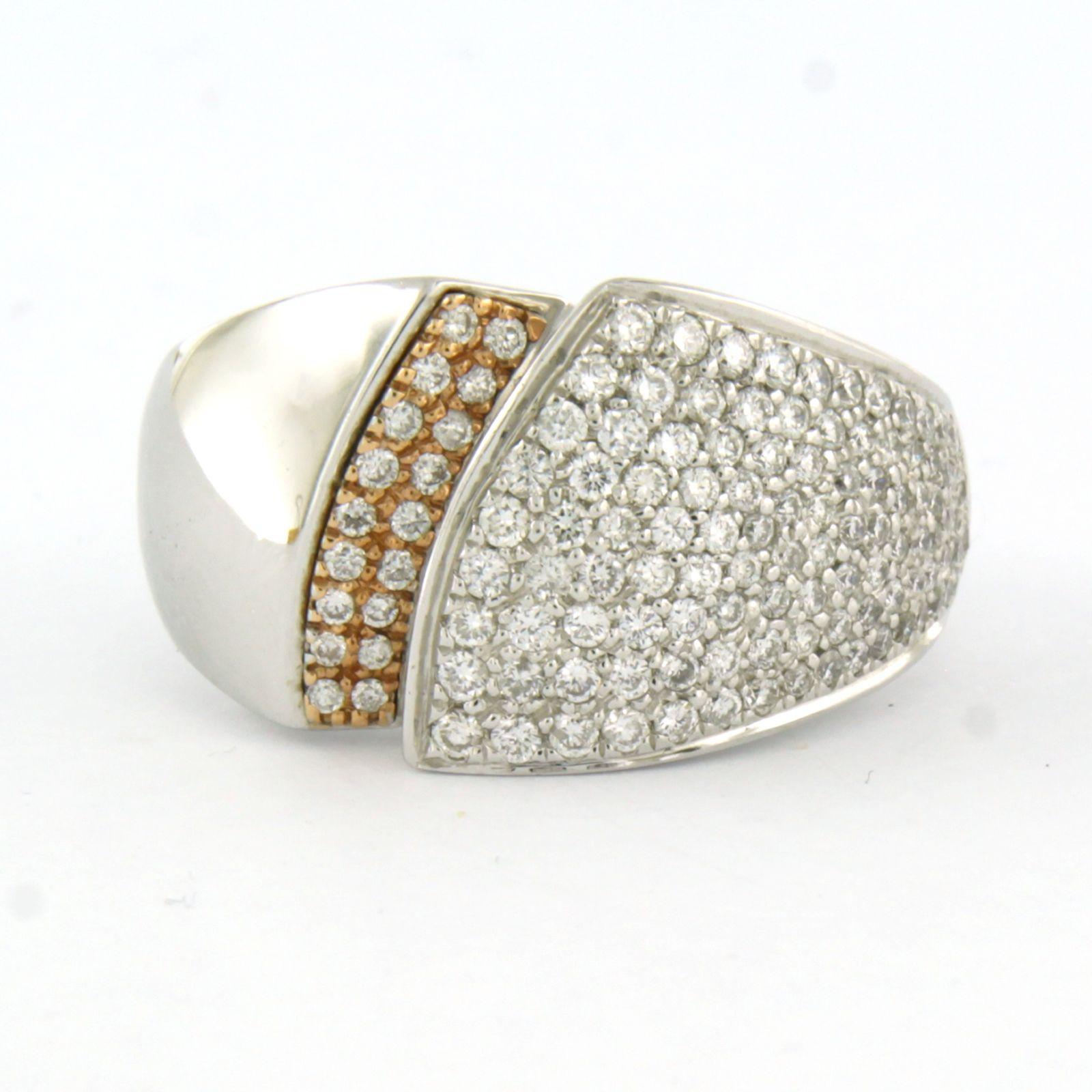 CHIMENTO - 18k bicolor gold ring set with brilliant cut diamond up to 0.88ct - F/G - VS/SI - ring size US 6.75 - EU 17.25(54)

detailed description:

The top of the ring is 1.4 cm wide and 6.6 mm high

weight: 12.0 grams

ring size US 6.75 - EU