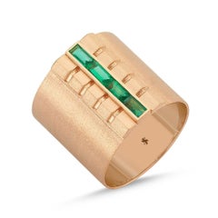Chimera Cigar Ring in 14k Rose Gold with Emerald