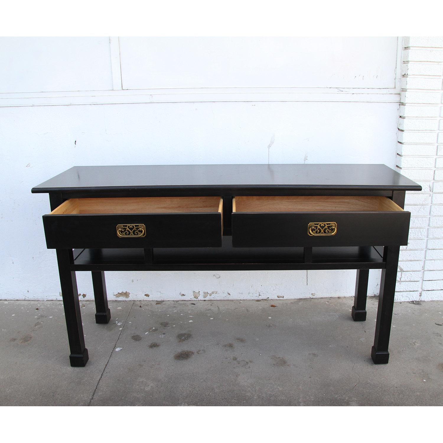 Chin Hua Baker Style Ebonized Console Table In Good Condition For Sale In Pasadena, TX