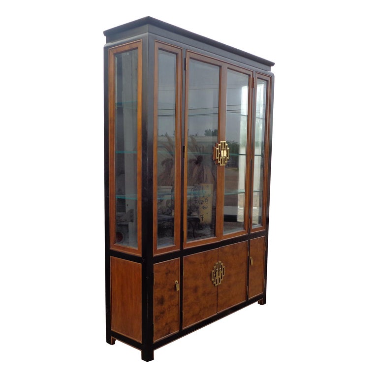 Chin Hua Display Cabinet by Raymond Sobota for Century Furniture For Sale