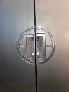 Chin Hua Lotus Bar Grey Finish Dry Bar Cabinet