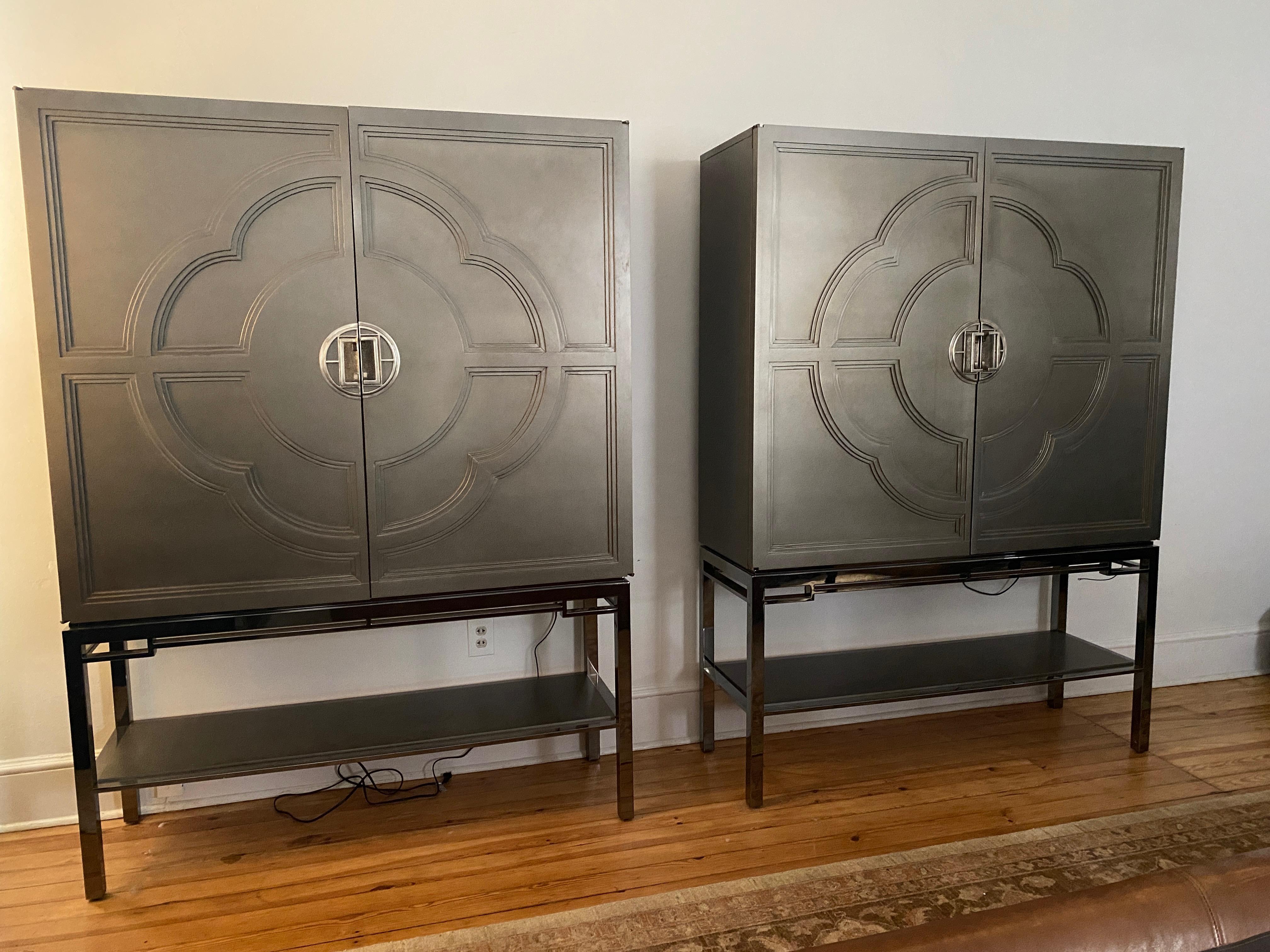 Mobile bar a secco Chin Hua Lotus Bar finitura grigia in vendita 2