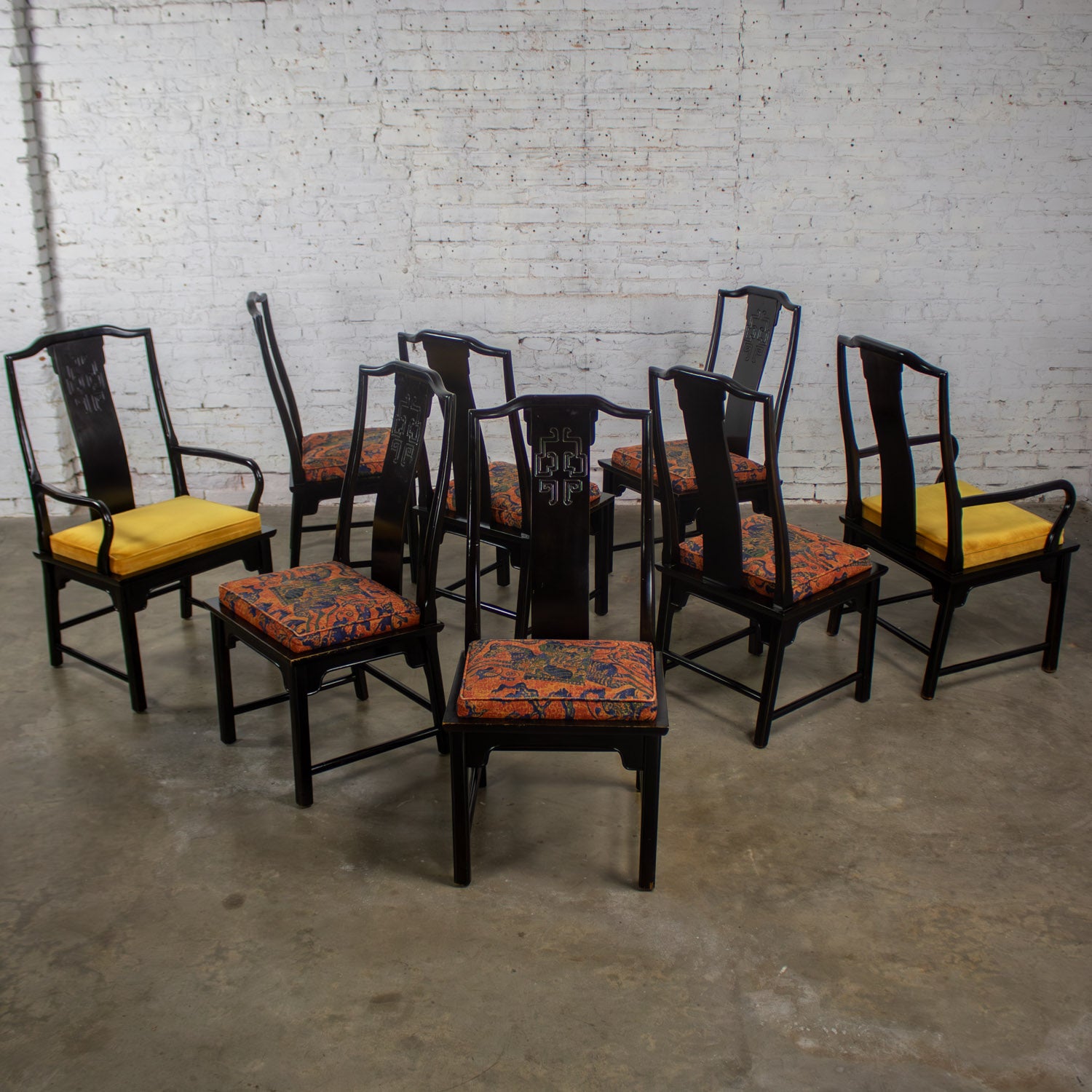 Chin Hua Ensemble de 8 chaises de salle à manger 4 côtés et 2 accoudoirs par Raymond K. Sobota pour Century en vente 11
