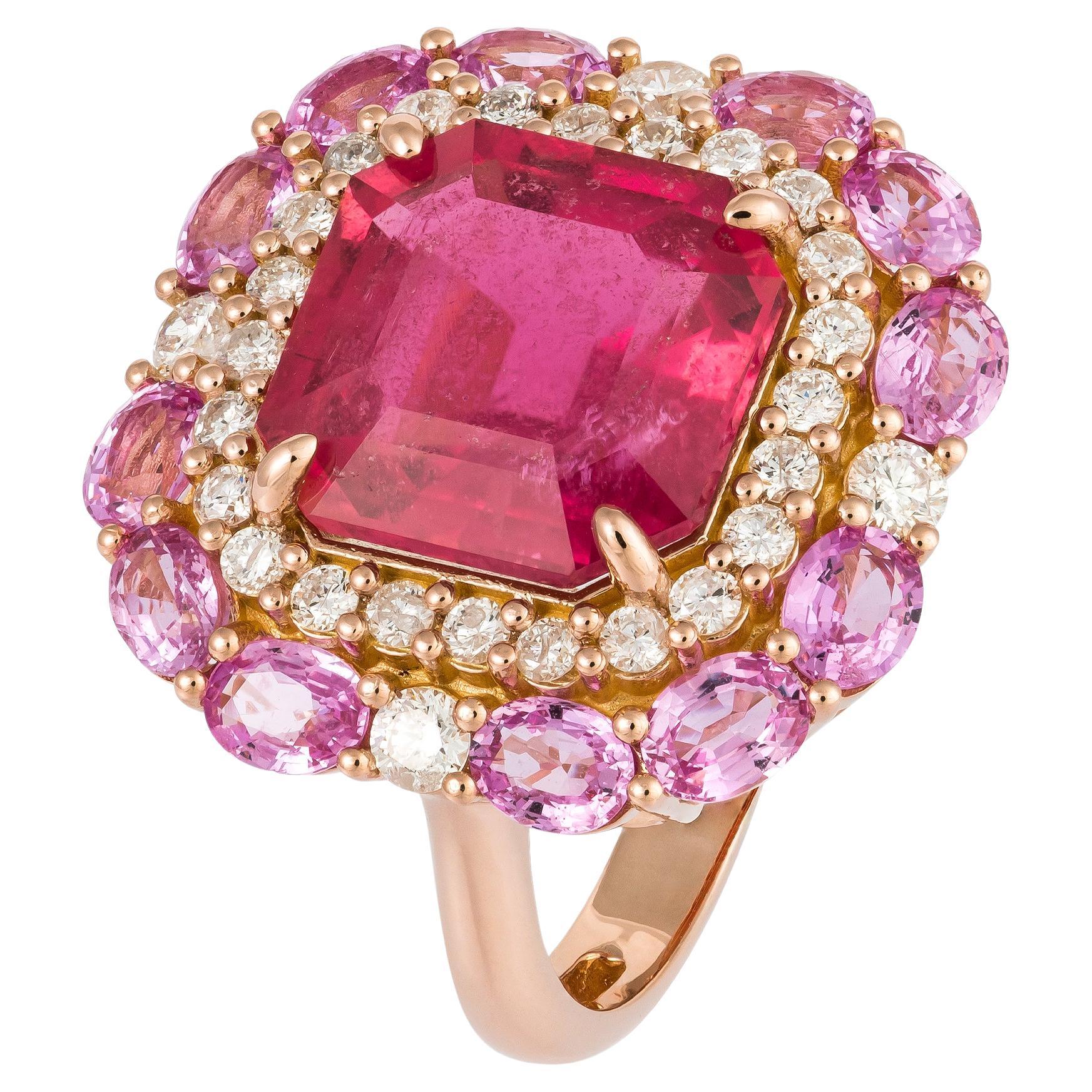 For Sale:  Chin Pink Sapphire Pink 18K Gold White Diamond Ring For Her