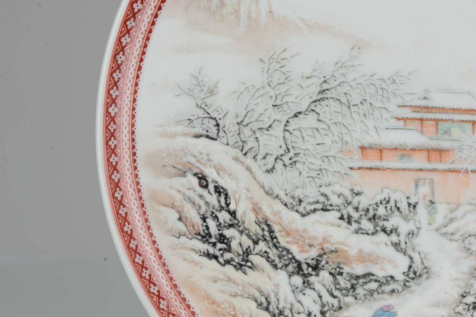 Assiette de paysage d'hiver en porcelaine de Chine du 20ème siècle Période de procécution en vente 6